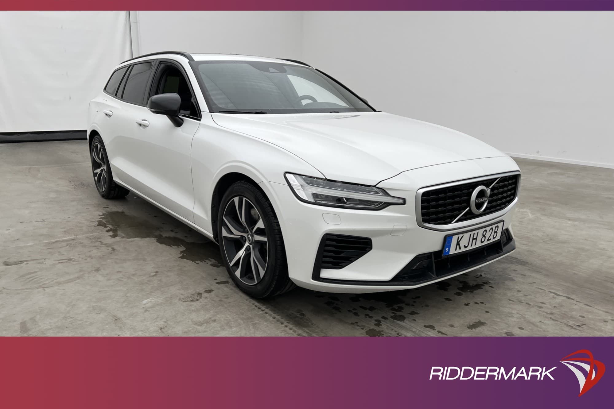 Volvo V60 Recharge T8 AWD