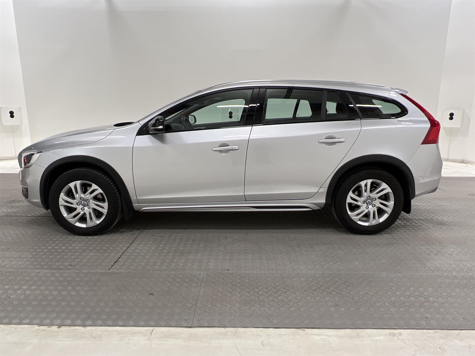 Volvo V60 Cross Country D4 190hk