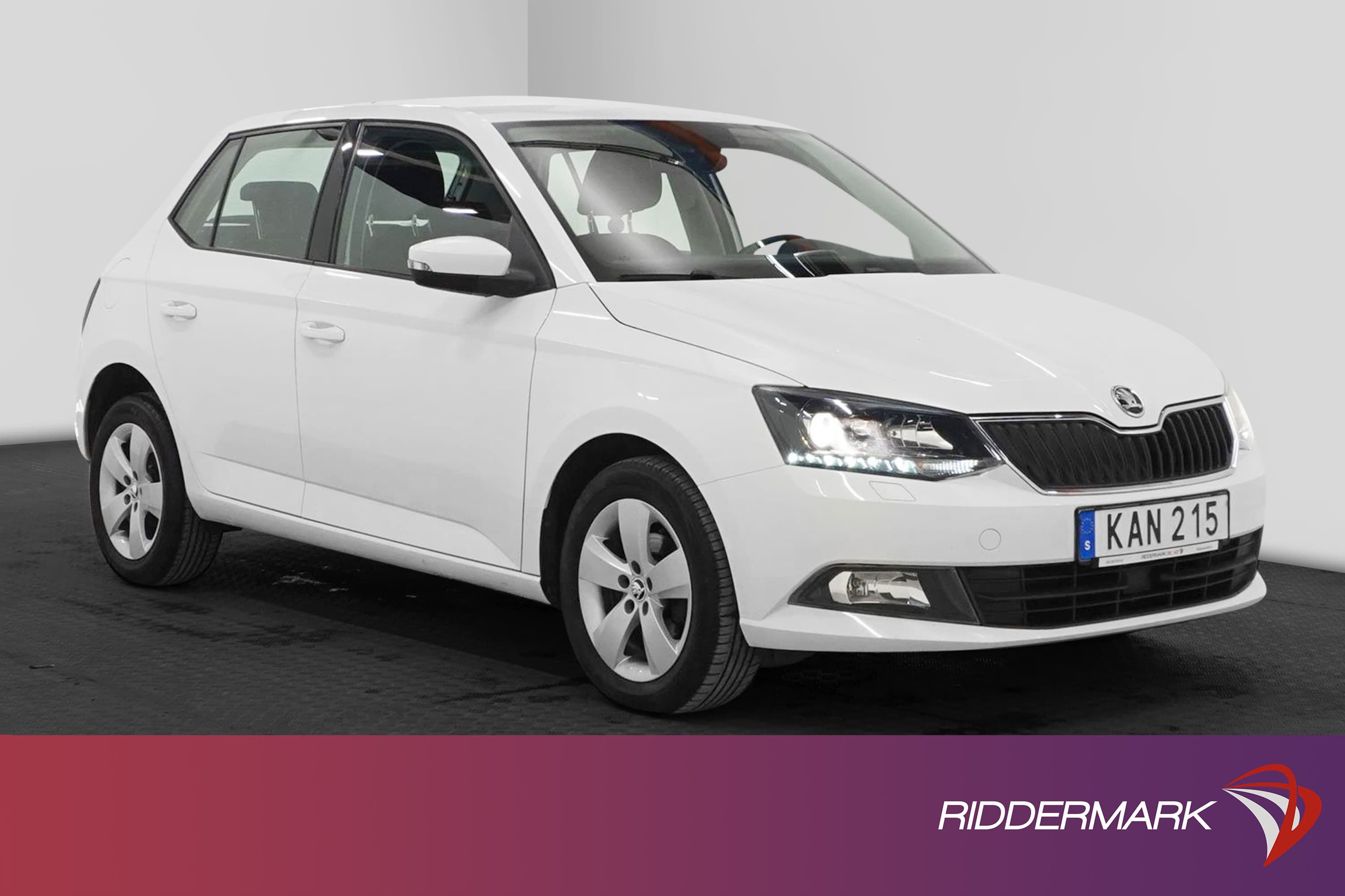 Skoda Fabia 1.2 TSI 90hk Låg Skatt P-Sensor  0,40L/mil