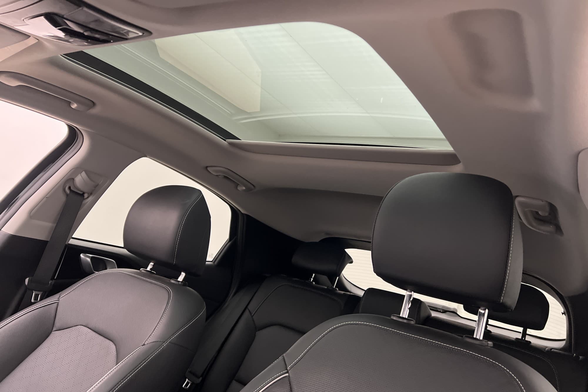 Kia XCeed Plug-in Advance Plus 2 Pano Kamera Skinn Navi Drag