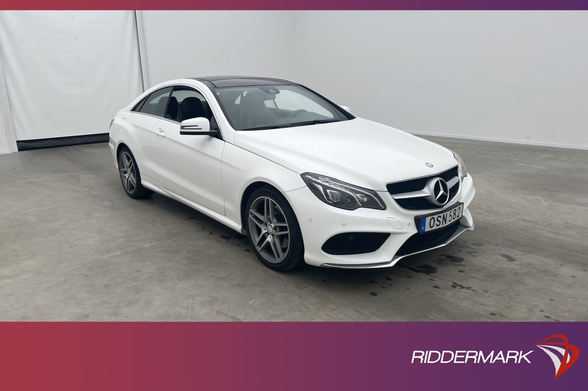 Mercedes-Benz E 250 Coupé 211hk