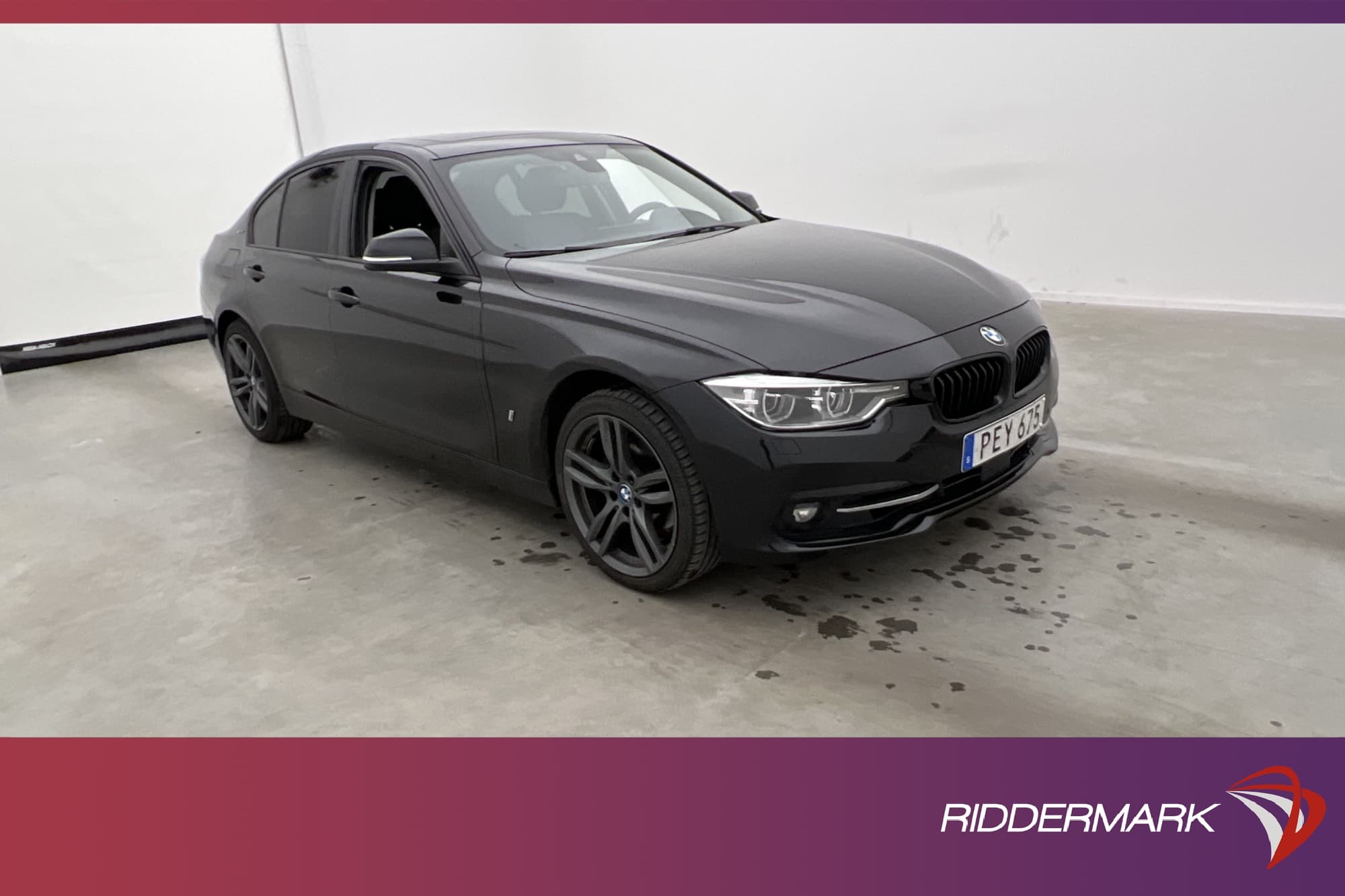 BMW 330e Sedan 252hk