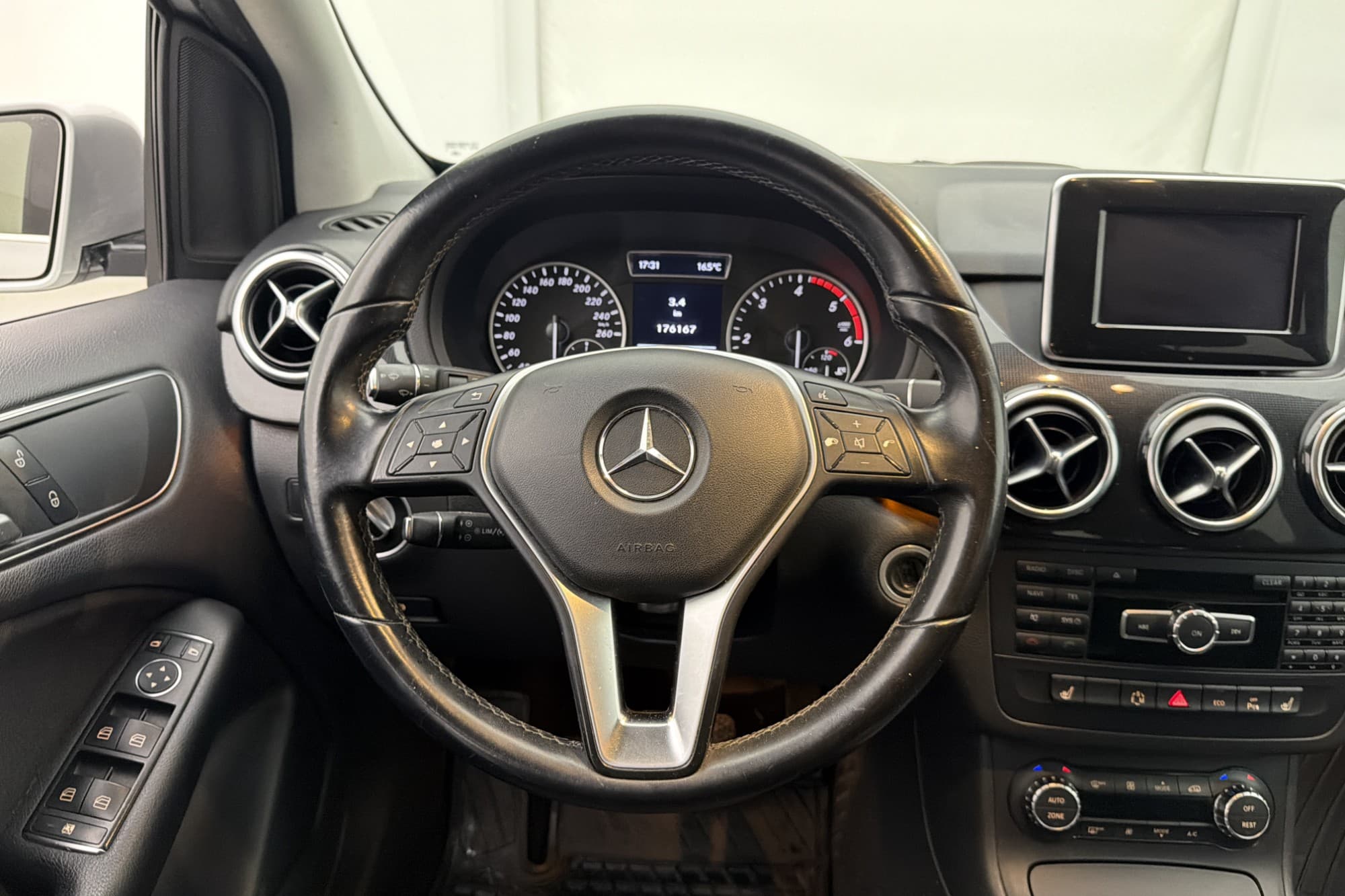 Mercedes-Benz B 180 CDI Navi P-Sensorer LED Drag 2-Zons