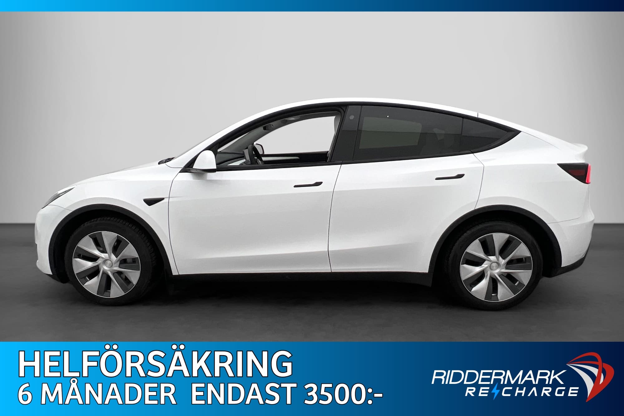 Tesla Model Y Standard Range 299hk Pano Dragkrok AP Sv.Såld