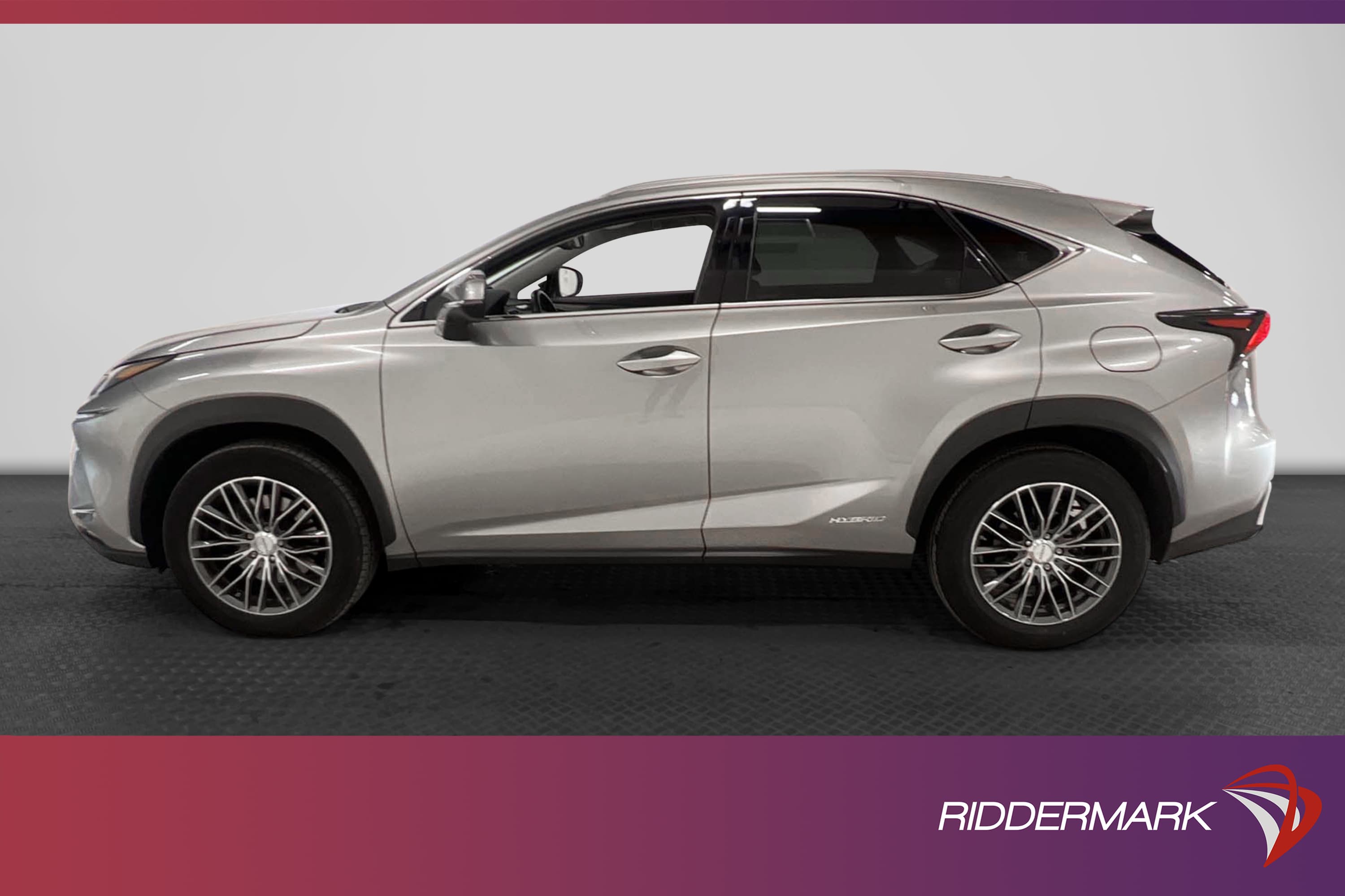 Lexus NX 300h AWD E-CVT Navi Keyless Backkamera 197hk