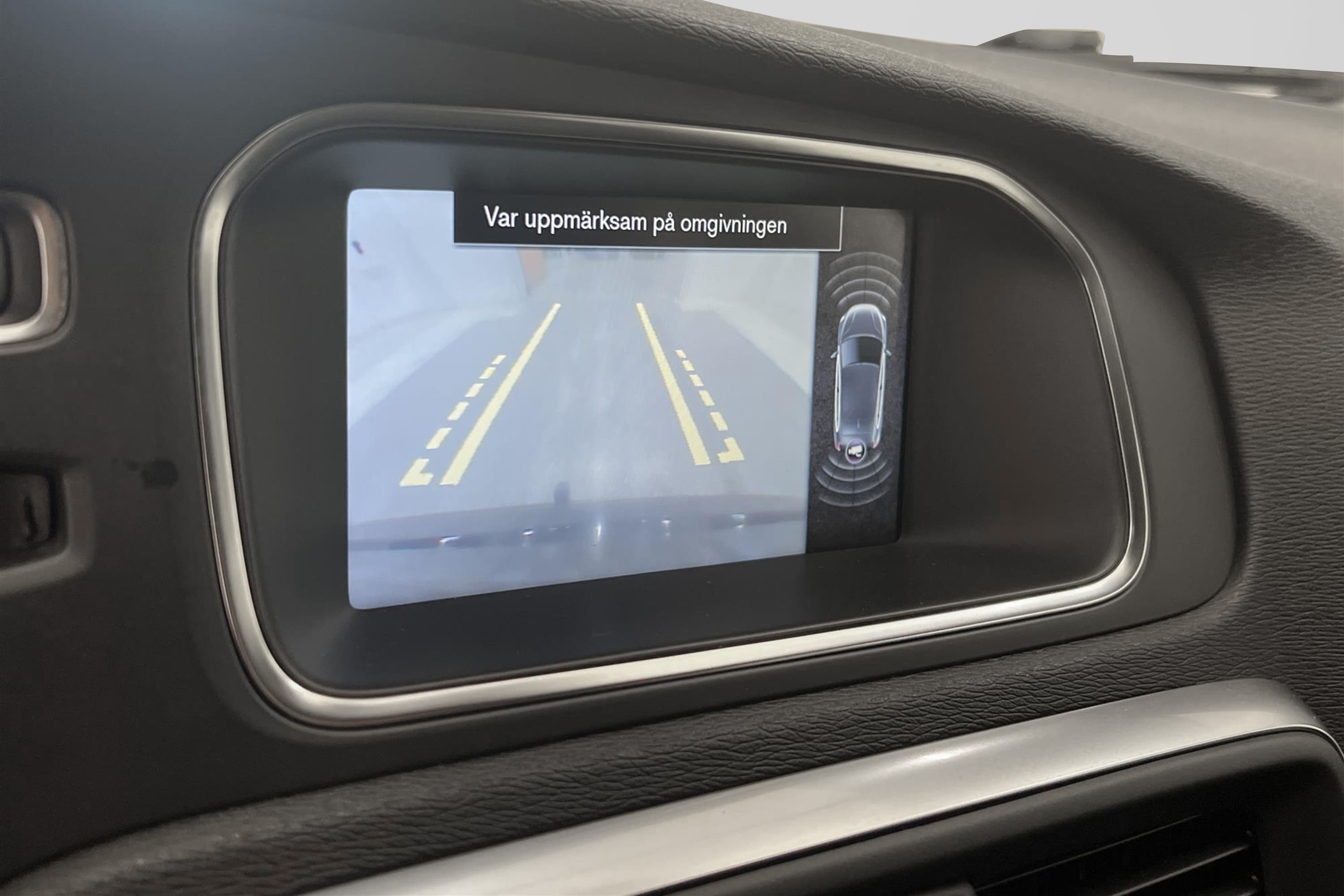 Volvo V40 D2 115hk Summum Drag D-Värm Skinn P-Pilot