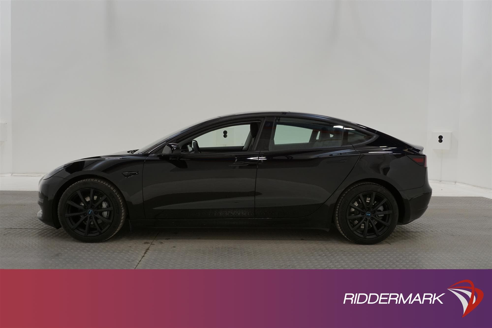 Tesla Model 3 Long Range AWD 440hk