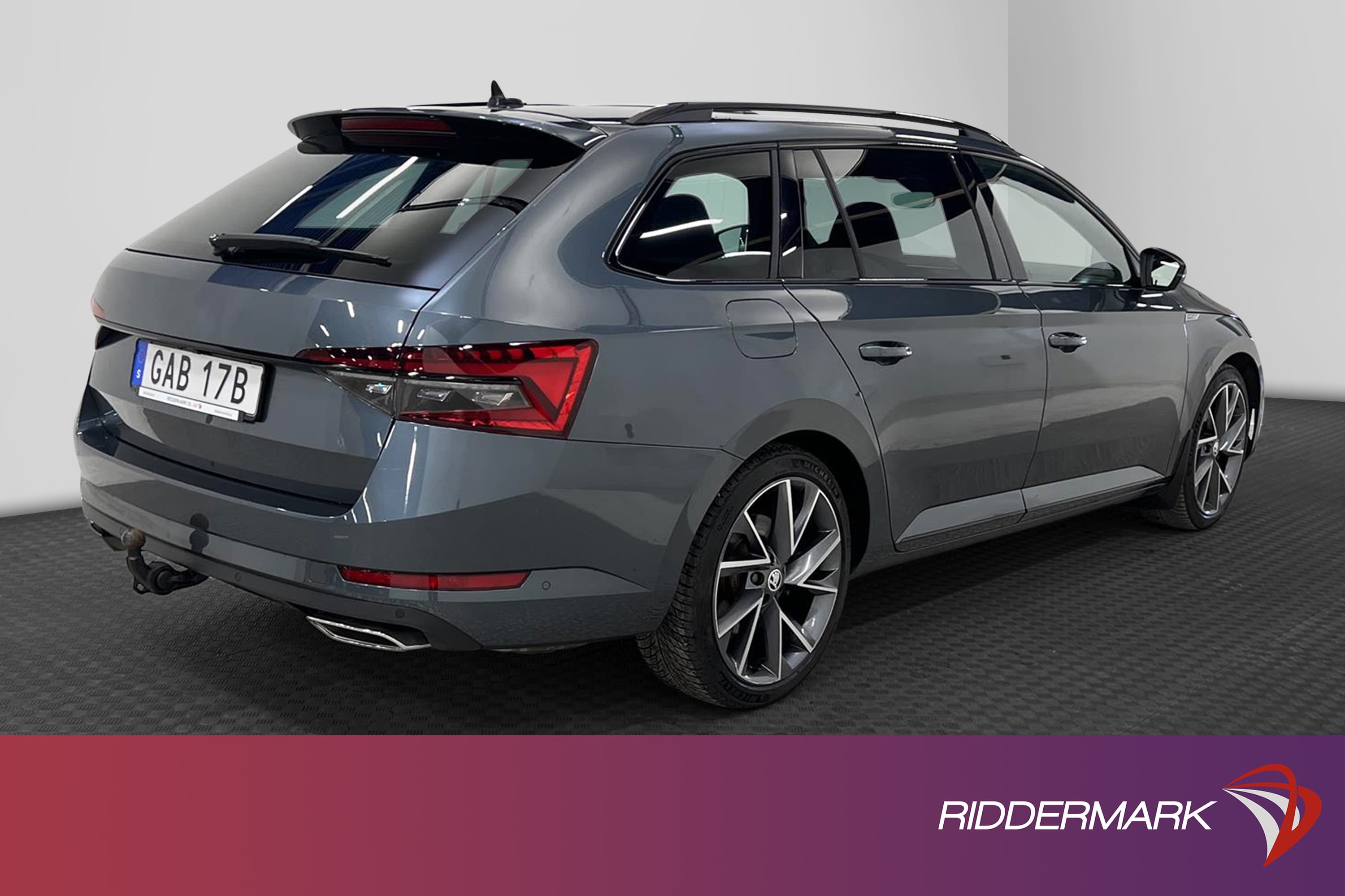 Skoda Superb 2.0 TSI Kombi 4x4 272hk Sportline Se Utrustning