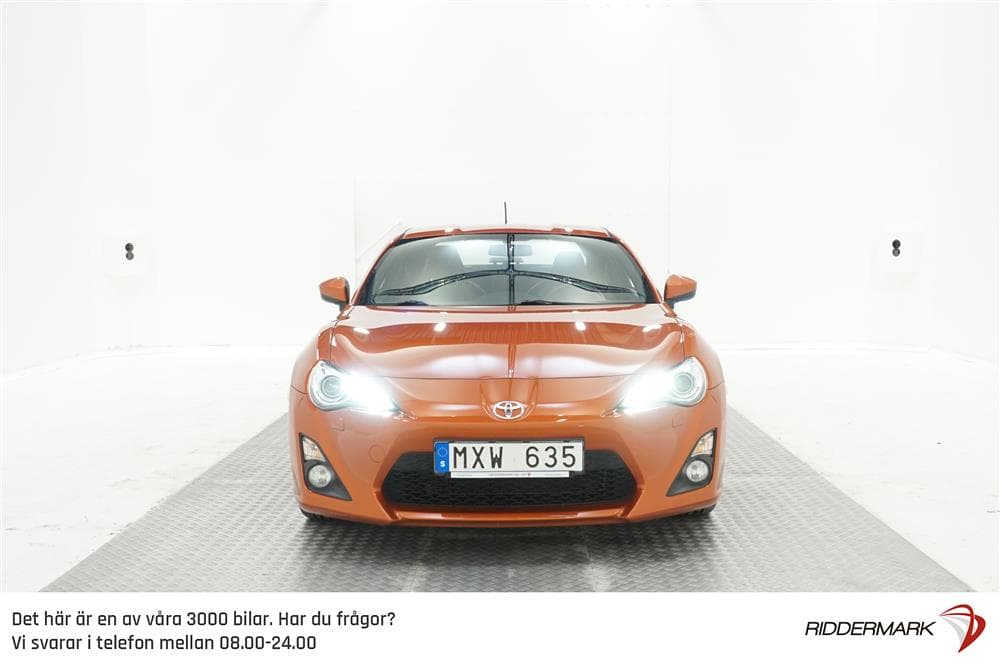 Toyota GT86 200hk Navi Keyless Ny Servad