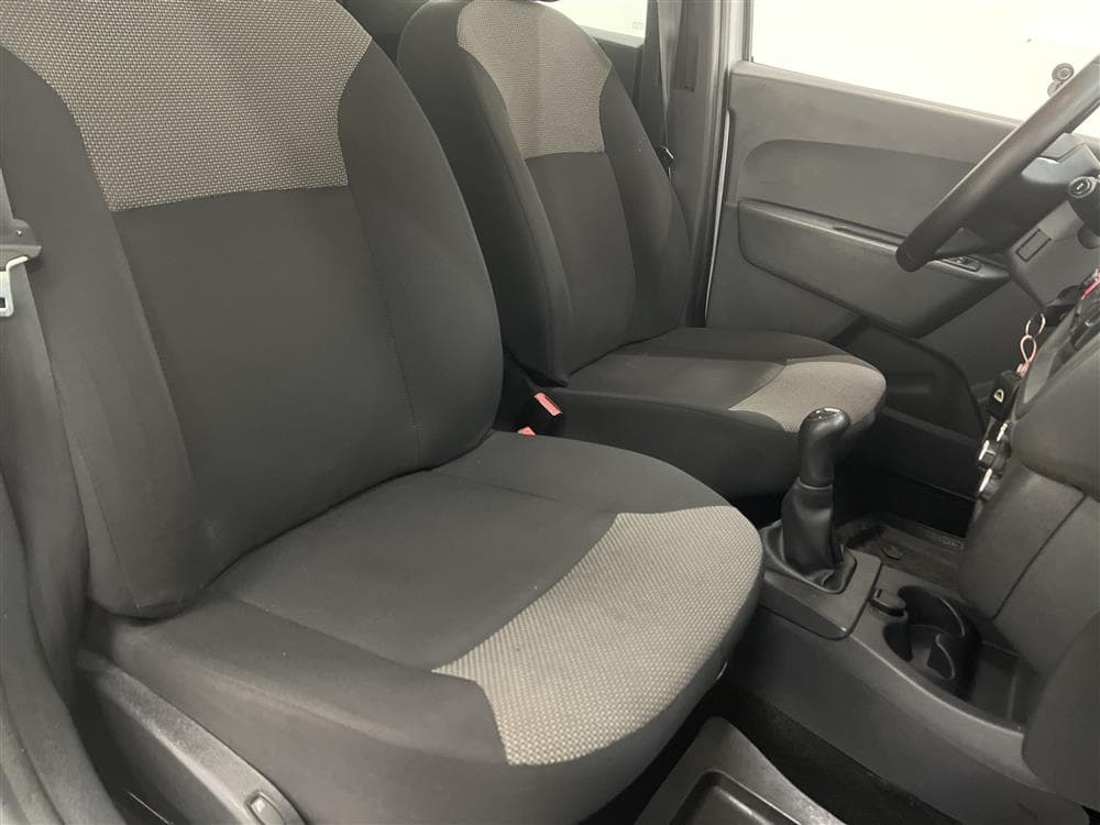Dacia Lodgy 1.2 TCe 7 sits 0,48L/Mil Skatt 646 krinteriör