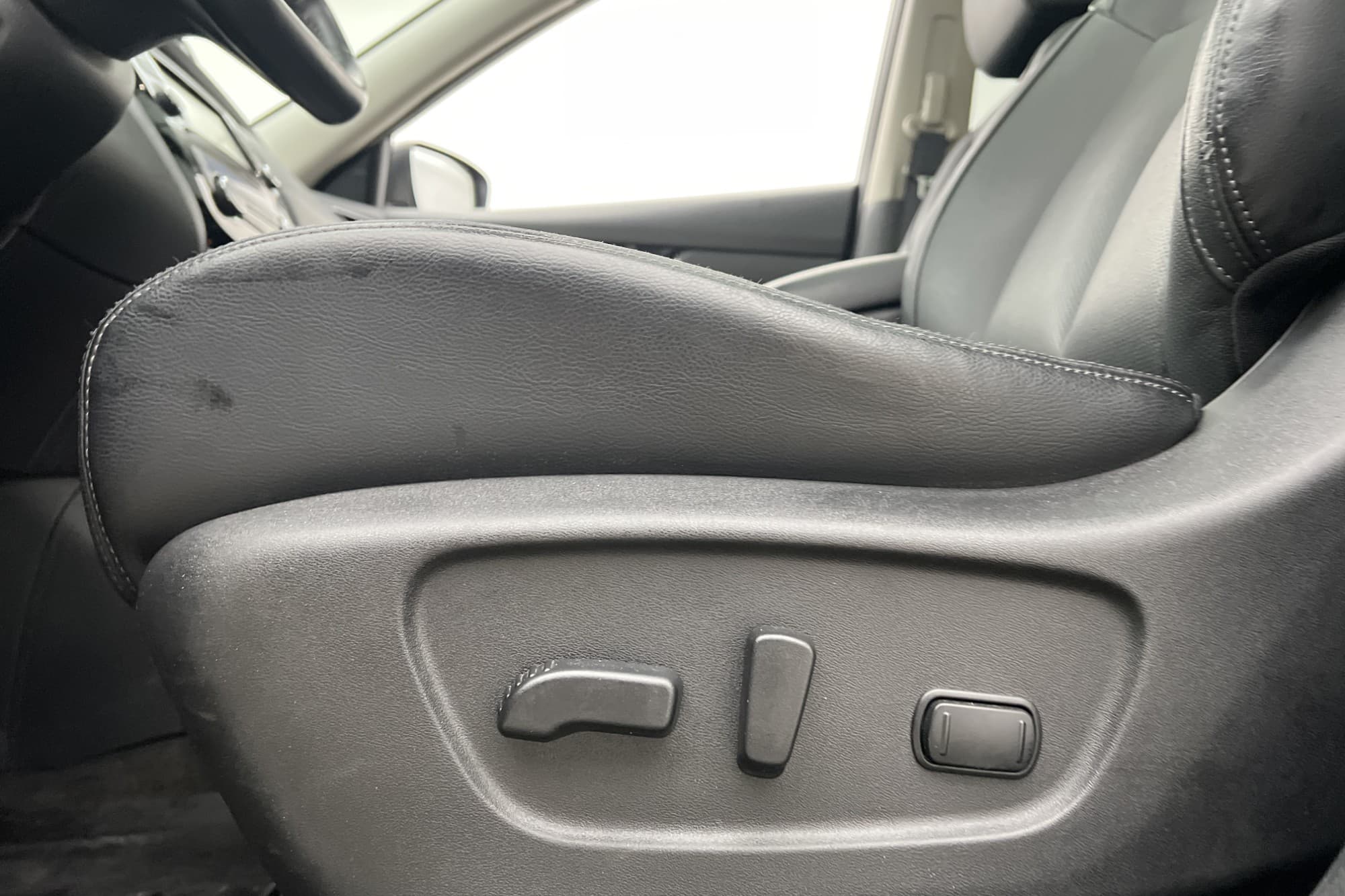 Nissan X-Trail 4WD 150hk Tekna M&K-Värm Pano BOSE 360° Skinn