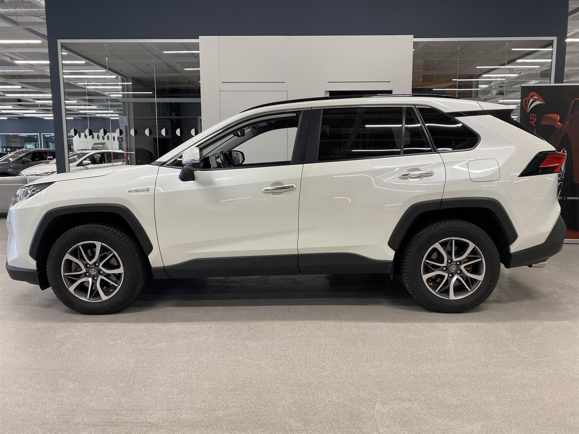 Toyota RAV4 2.5 HSD AWD 222hk Executive JBL Navi Skinn B-Kam
