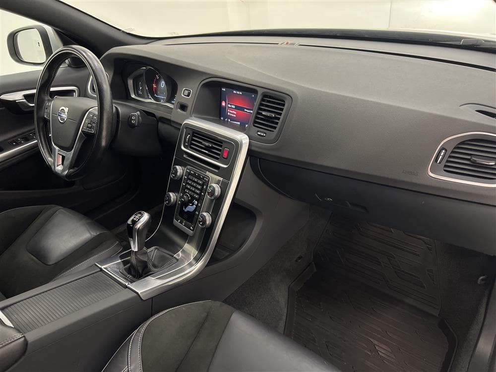 Volvo V60 D3 150hk R-Design VOC Värmare Sensorer 0,4l/mil
