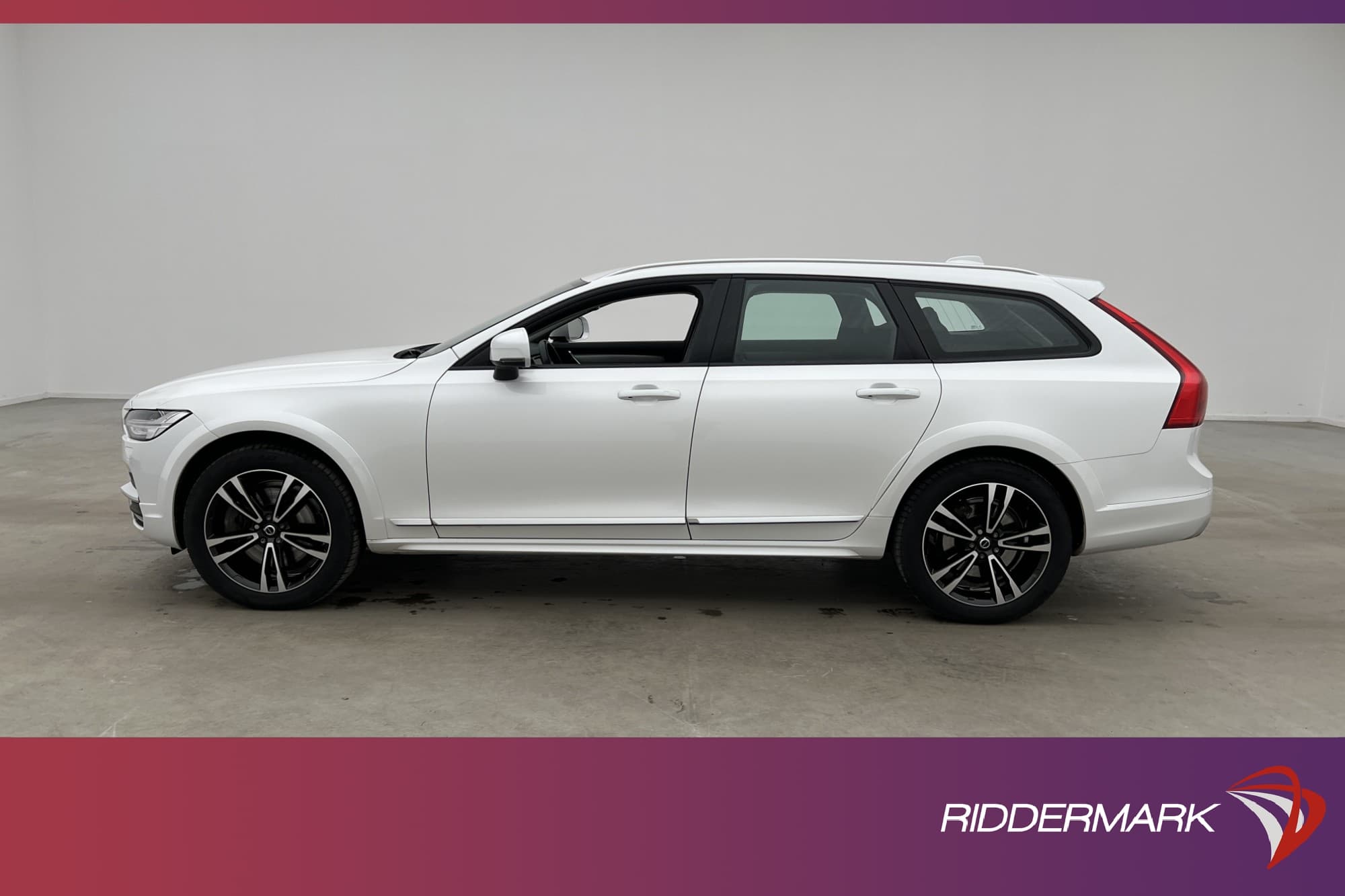 Volvo V90 Cross Country T5 AWD