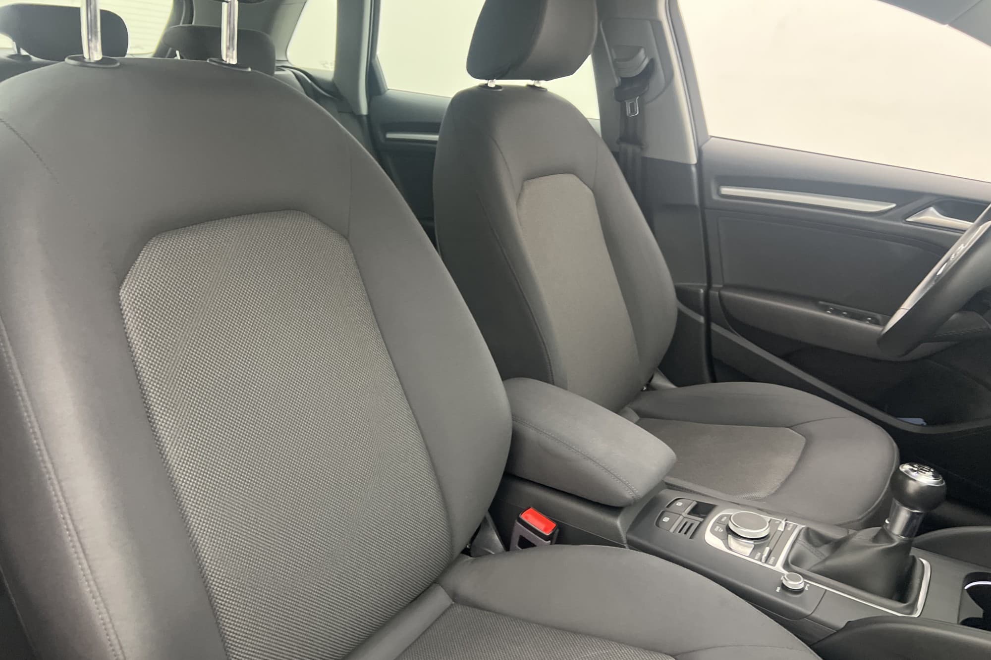 Audi A3 TFSI 150hk Proline Farthållare  Sensorer 0,50l/Mil
