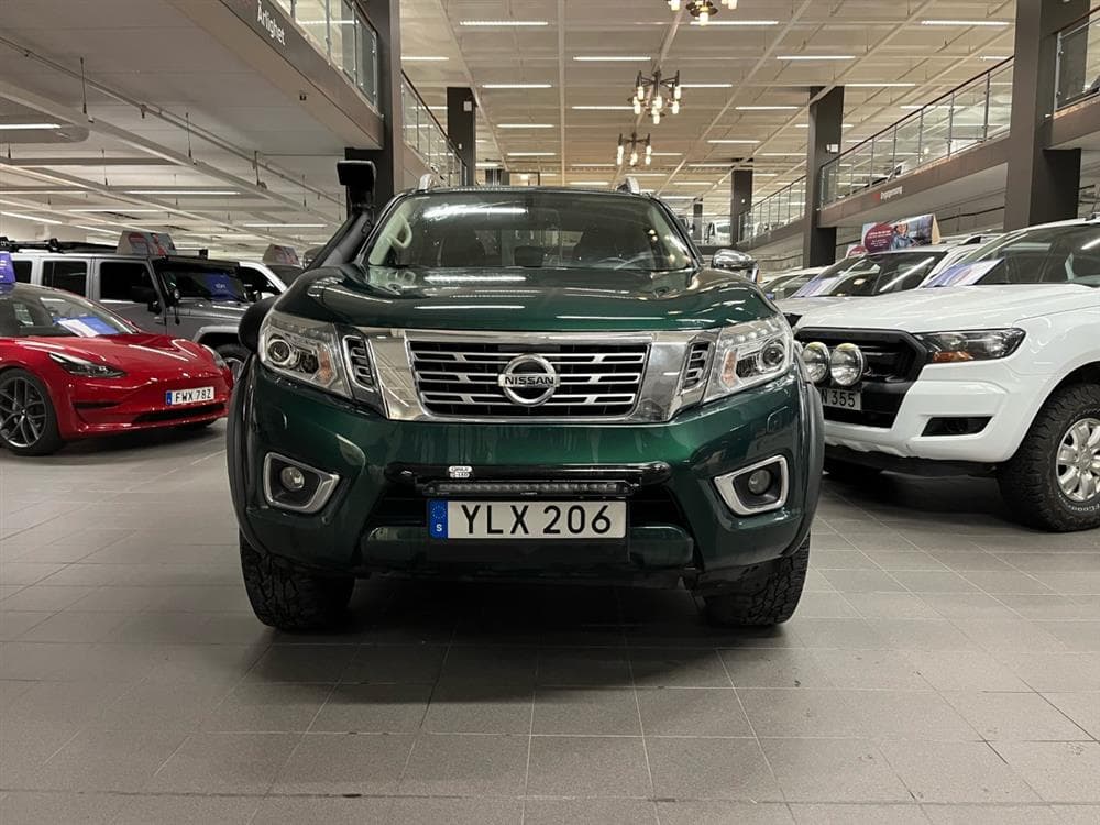 Nissan Navara Arctic Truck AT32 2.3 Aut 4x4 190hk Drag Moms exteriör