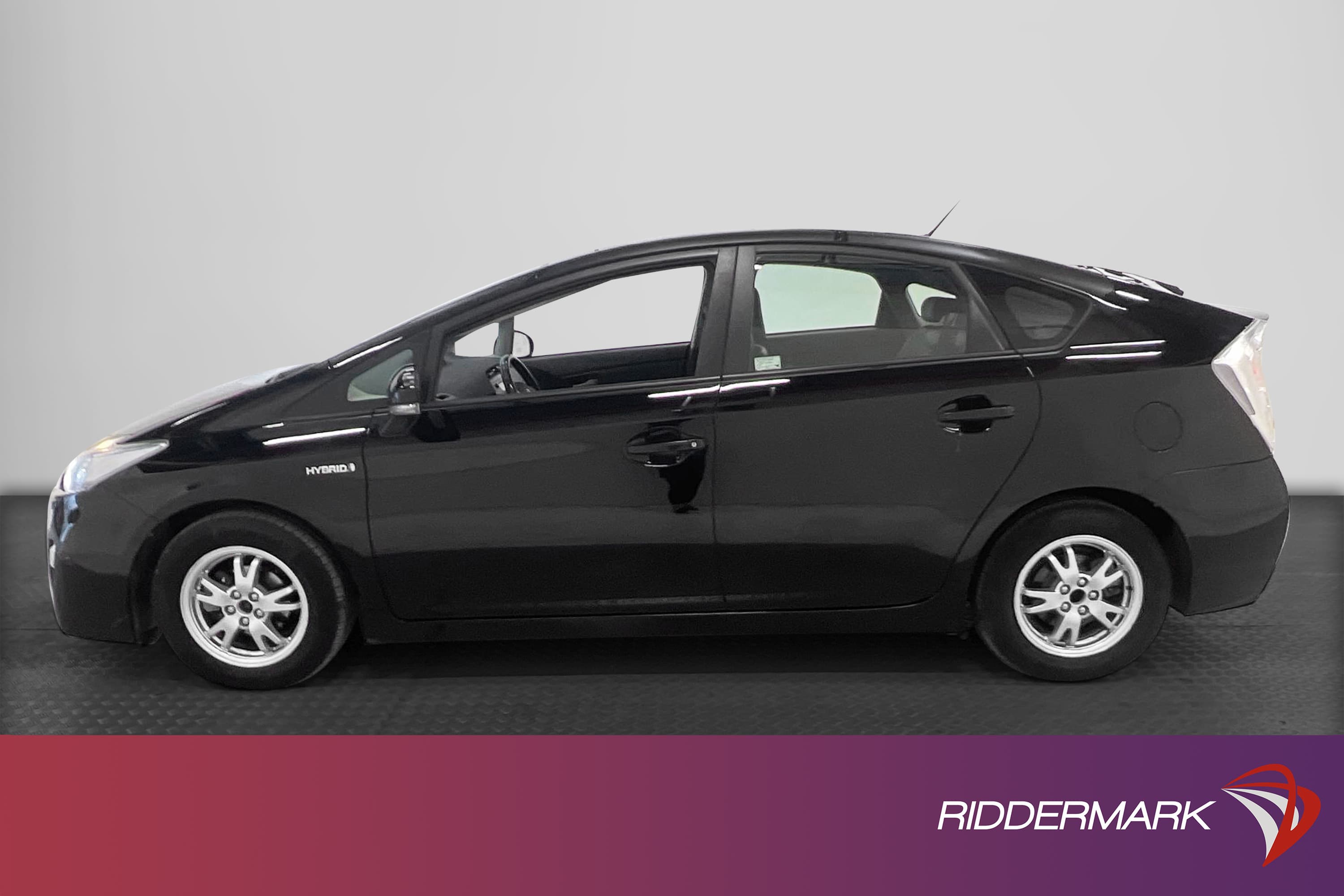 Toyota Prius CVT 136hk 2 Brukare