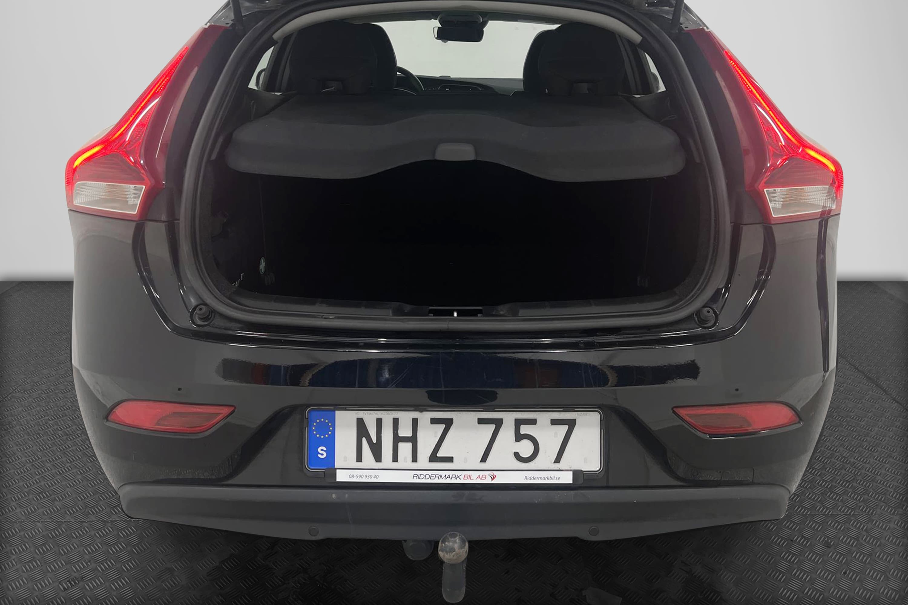 Volvo V40 D2 120hk Momentum Värmare Drag LED 0,34l/mil
