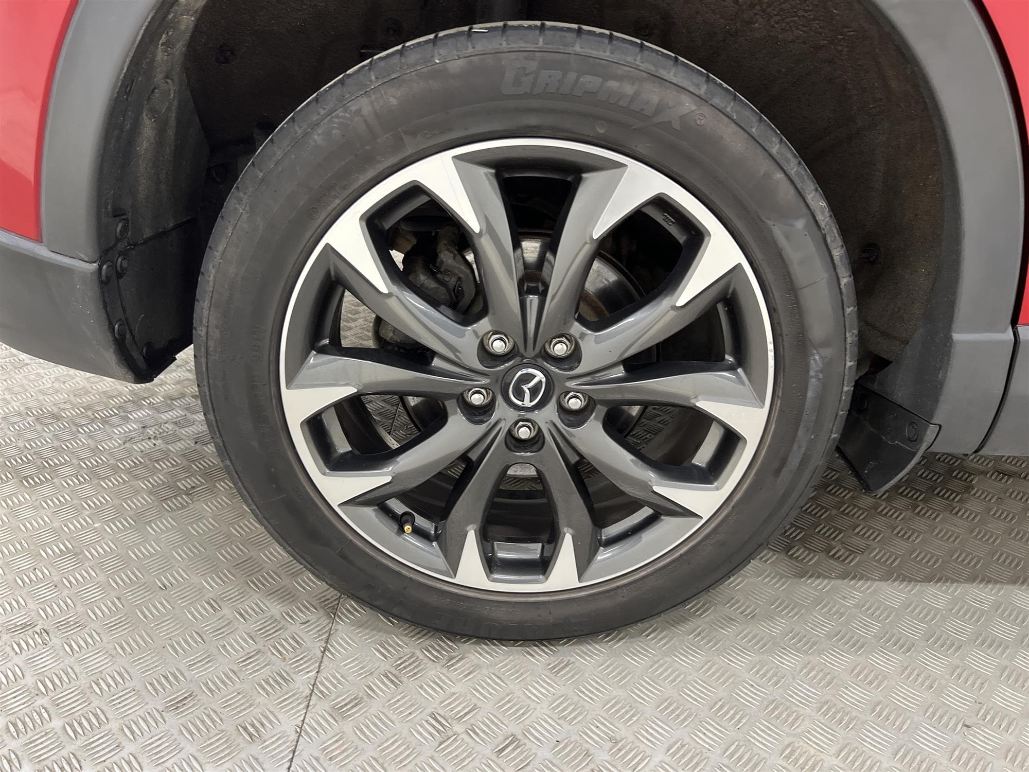 Mazda CX-5 2.2 AWD 175hk Optimum Värmare Kamera Skinn Drag