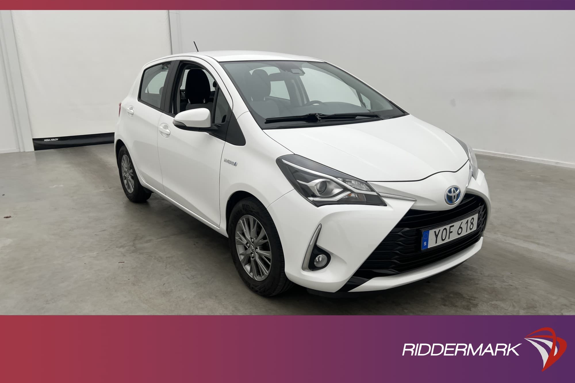 Toyota Yaris Hybrid 101hk