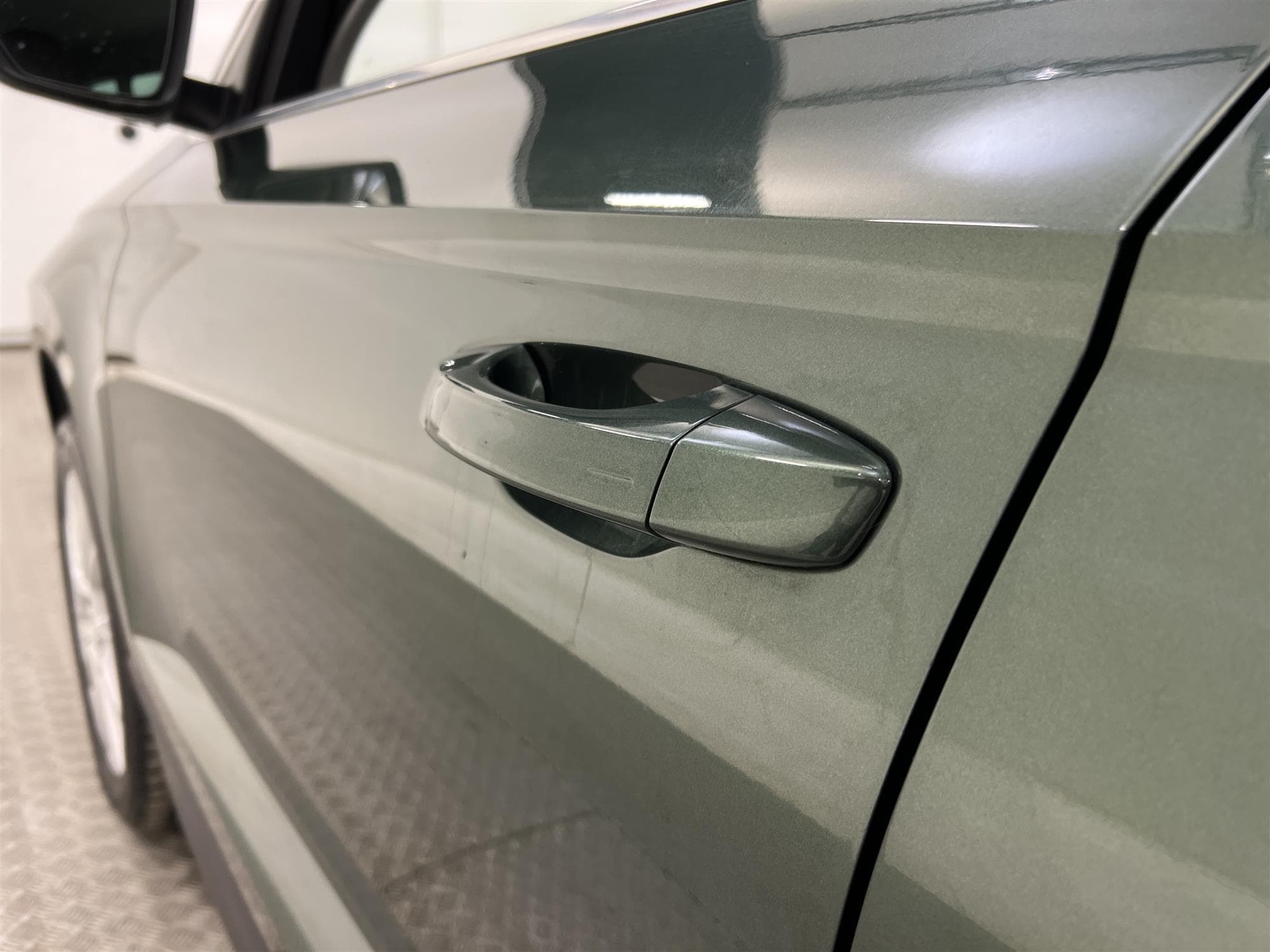 Skoda  Karoq 2.0 TDI 4x4 DSG 150hk Businessline D-Värm Drag 