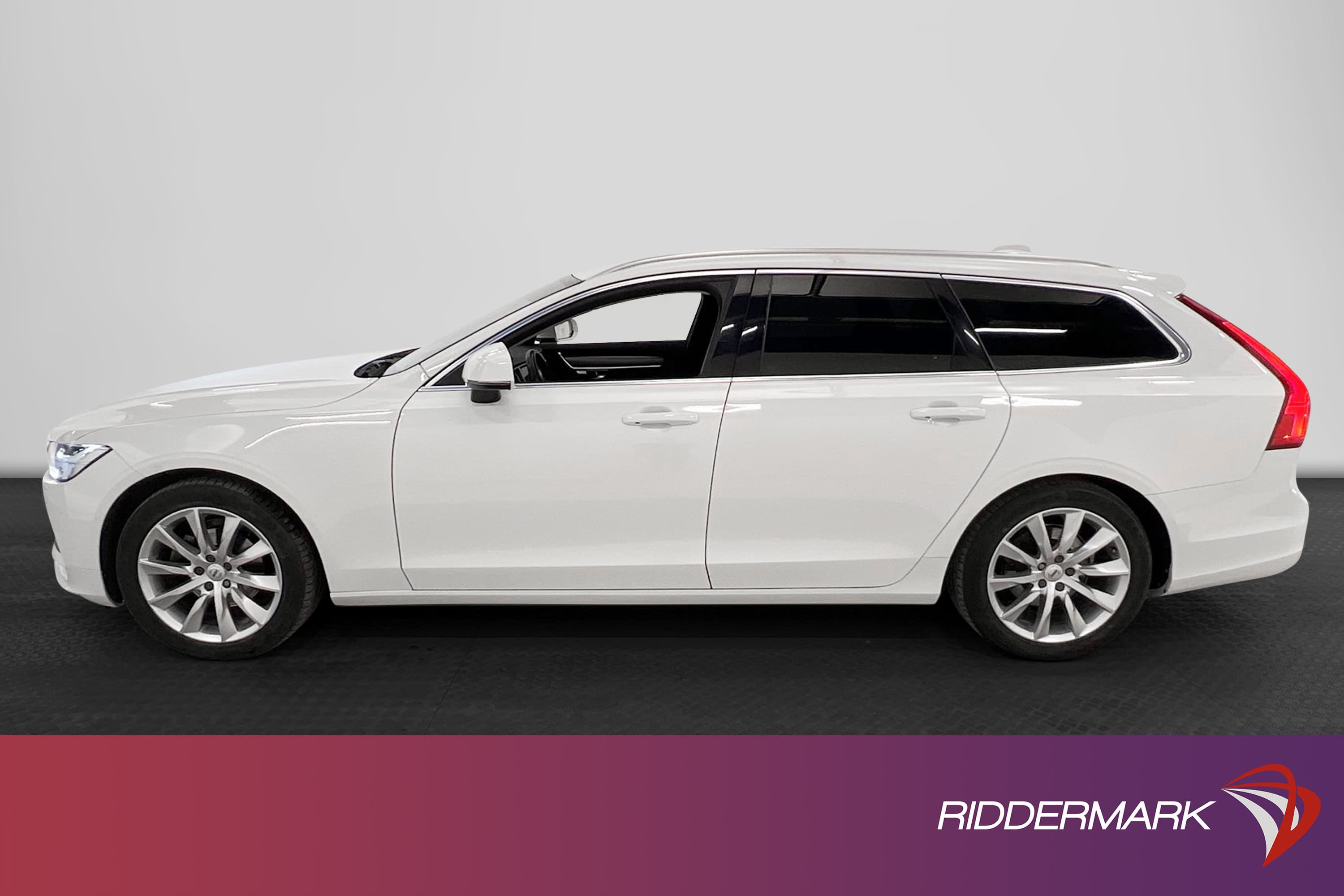 Volvo V90 D4 190 hk Advanced Edition D-Värm Dragkrok Navi
