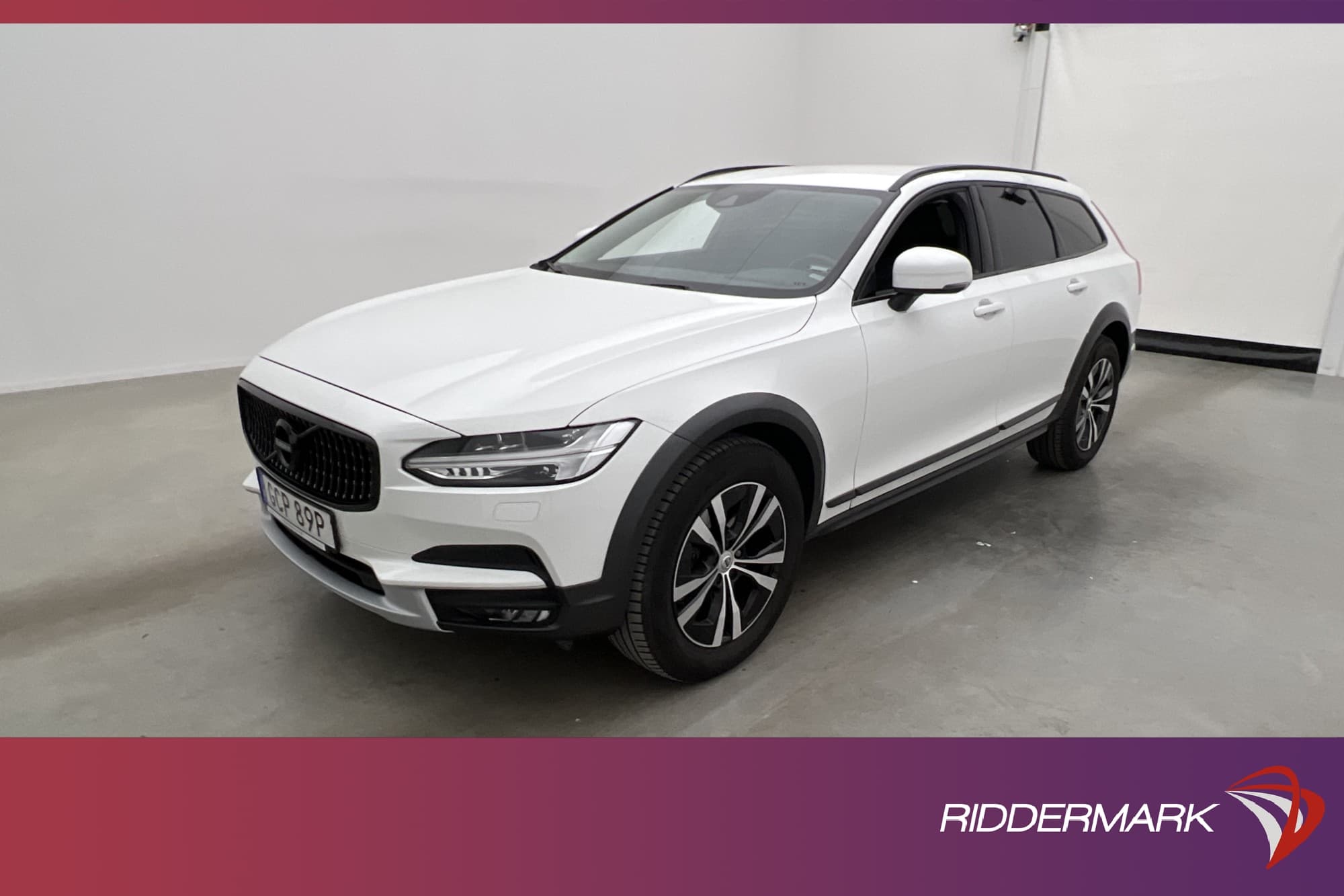 Volvo V90 Cross Country D4 AWD