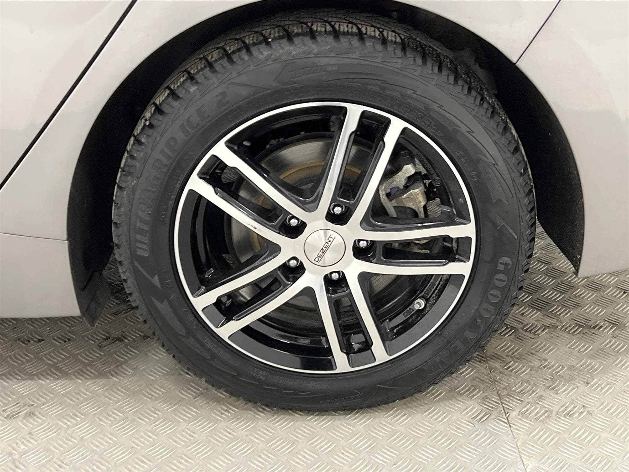 Hyundai Ioniq Hybrid 1.6 DCT 141hk Kamera Carplay 0,36l/mil