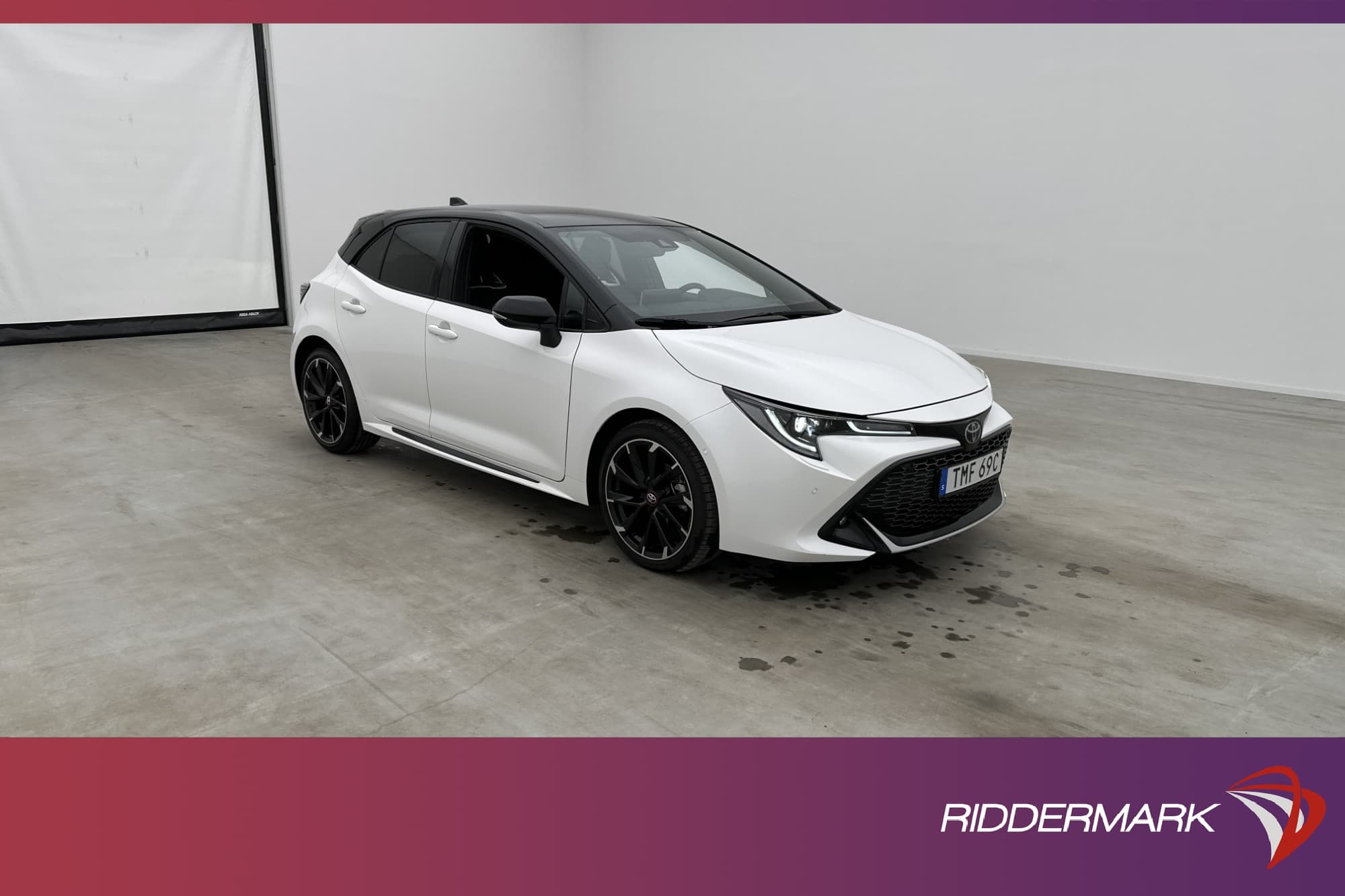 Toyota Corolla Hybrid 122hk