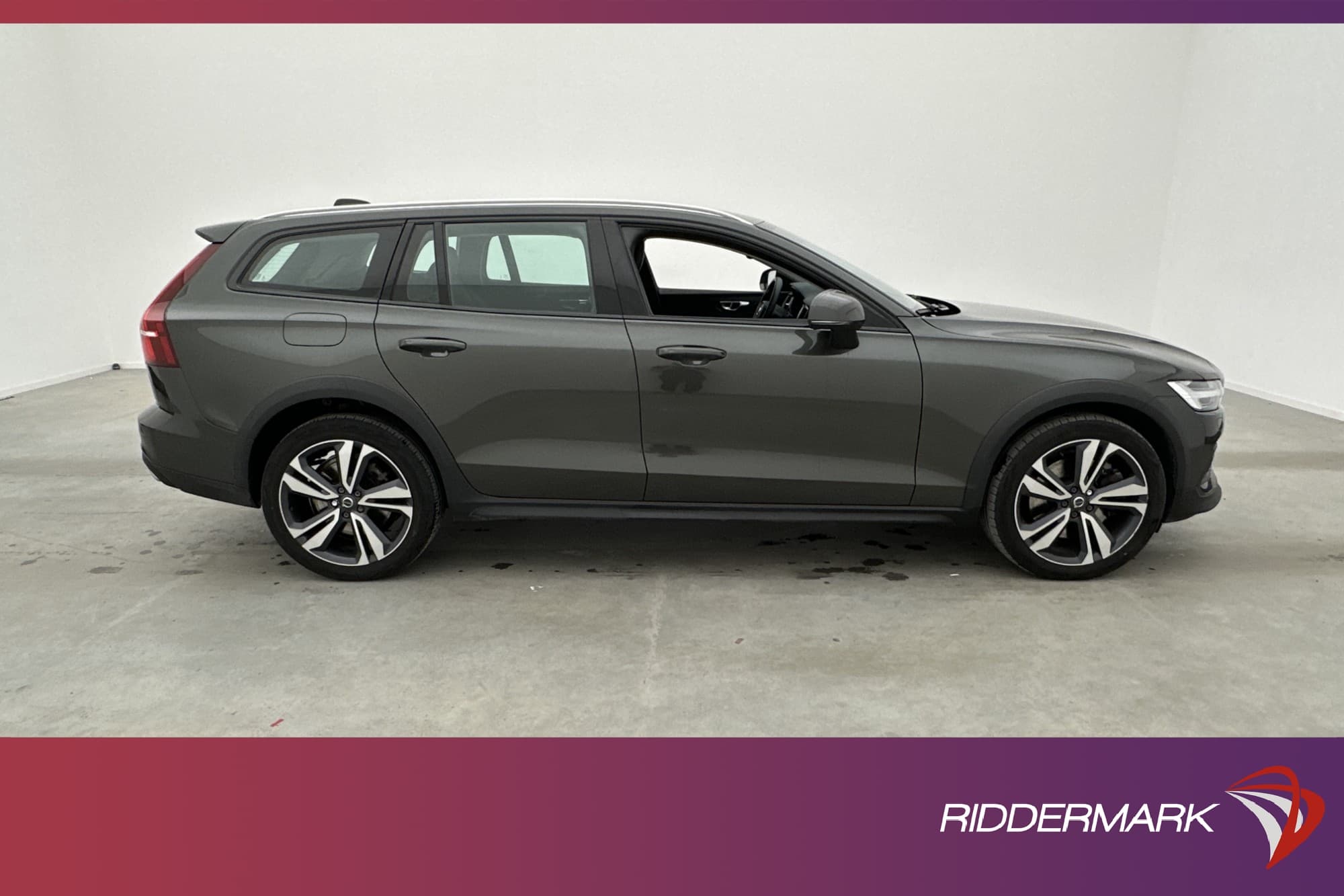 Volvo V60 Cross Country B4 197hk AWD