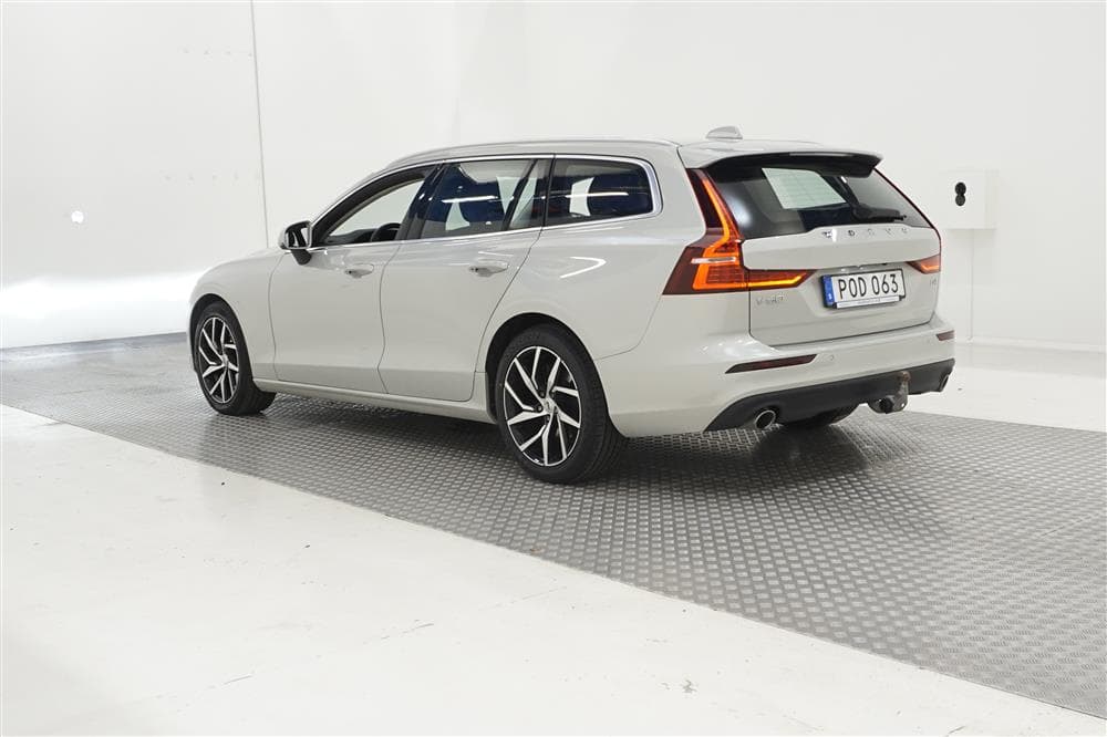 Volvo V60 D4 190hk D-Värm VOC Skinn B-Kamera Navi 0,46l/milexteriör