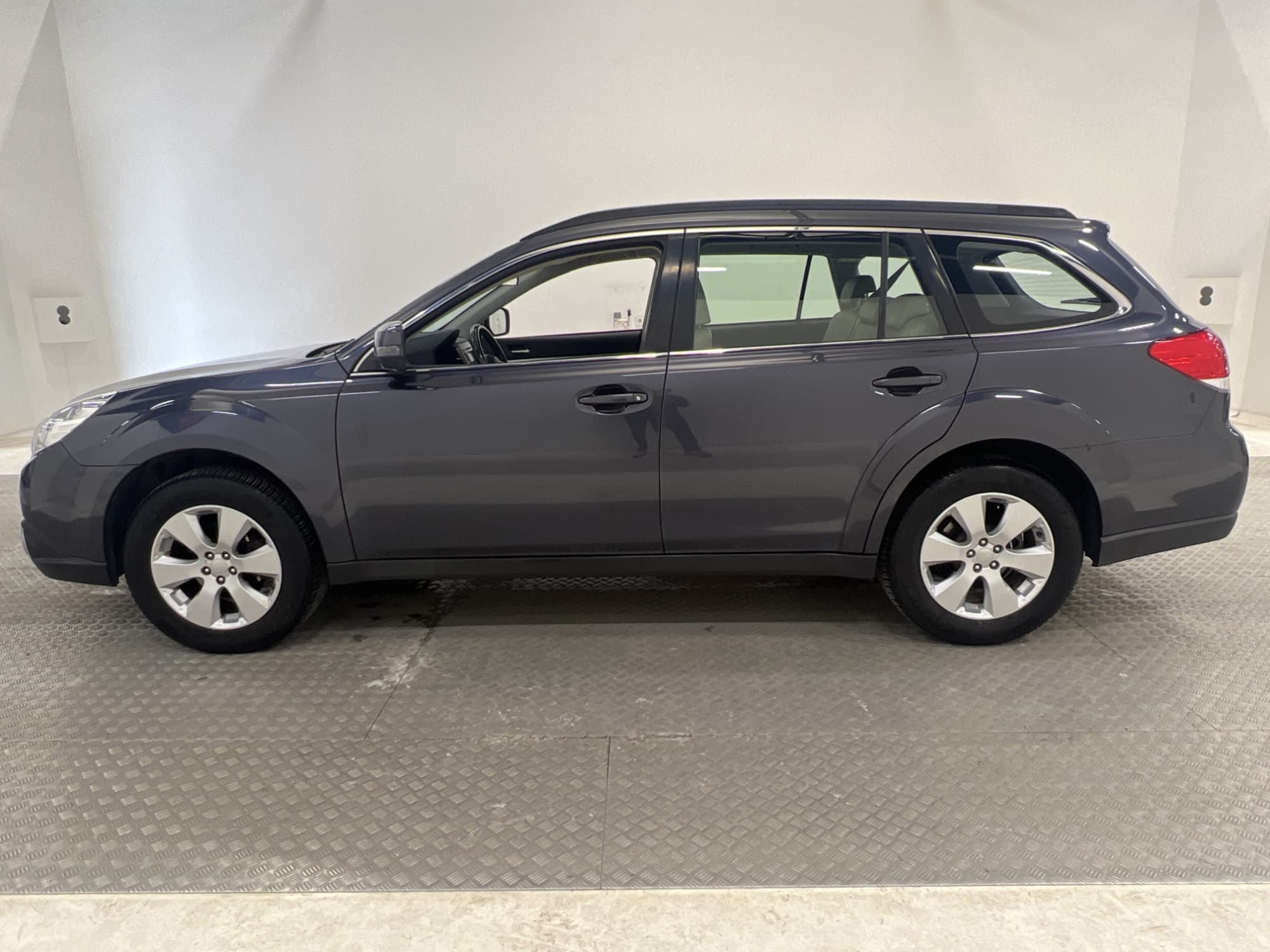 Subaru Outback 2.5 4WD 165hk M&K-Värmare