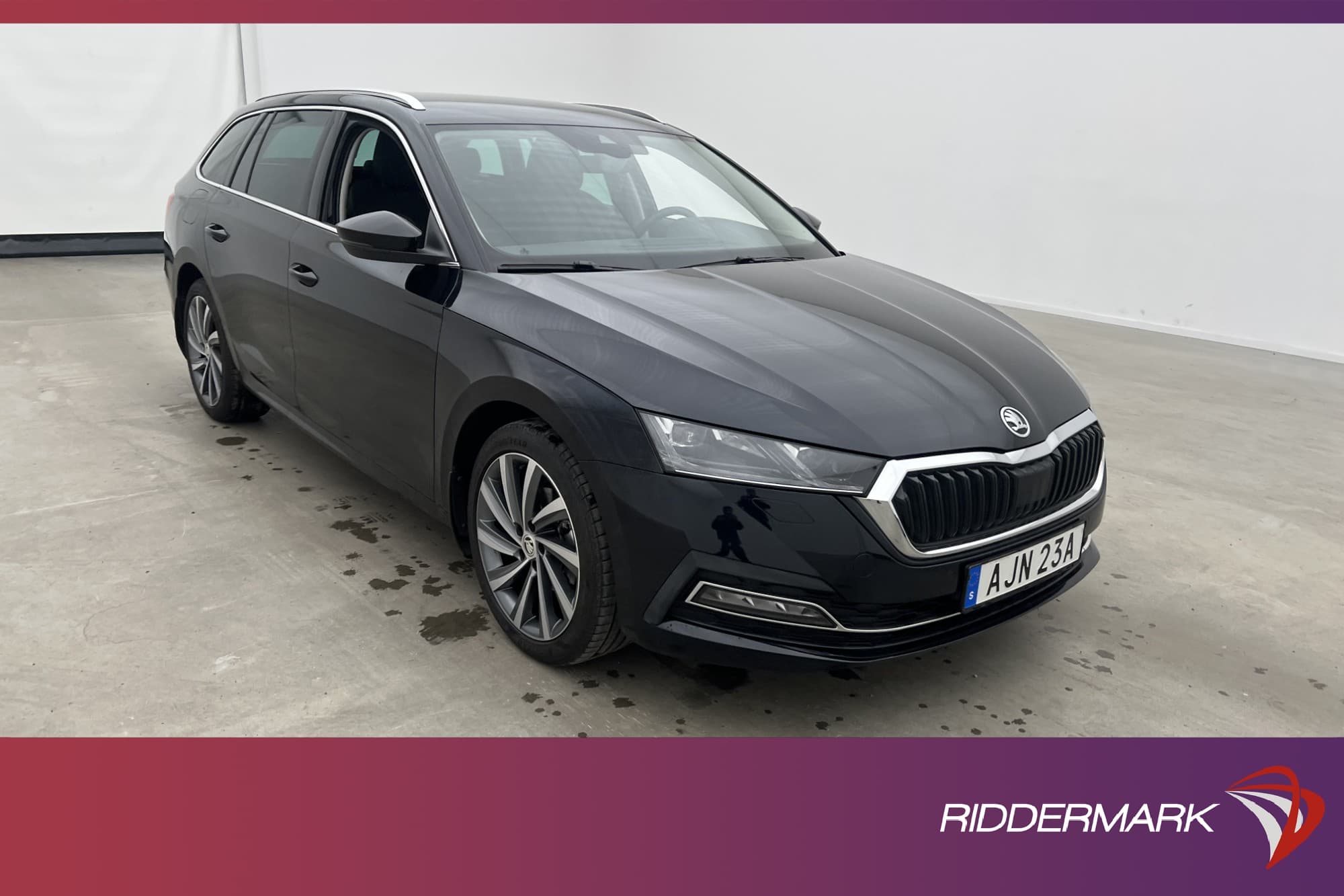 Skoda Octavia 2.0 TDI 150hk Style Cockpit Canton D-Värm Drag