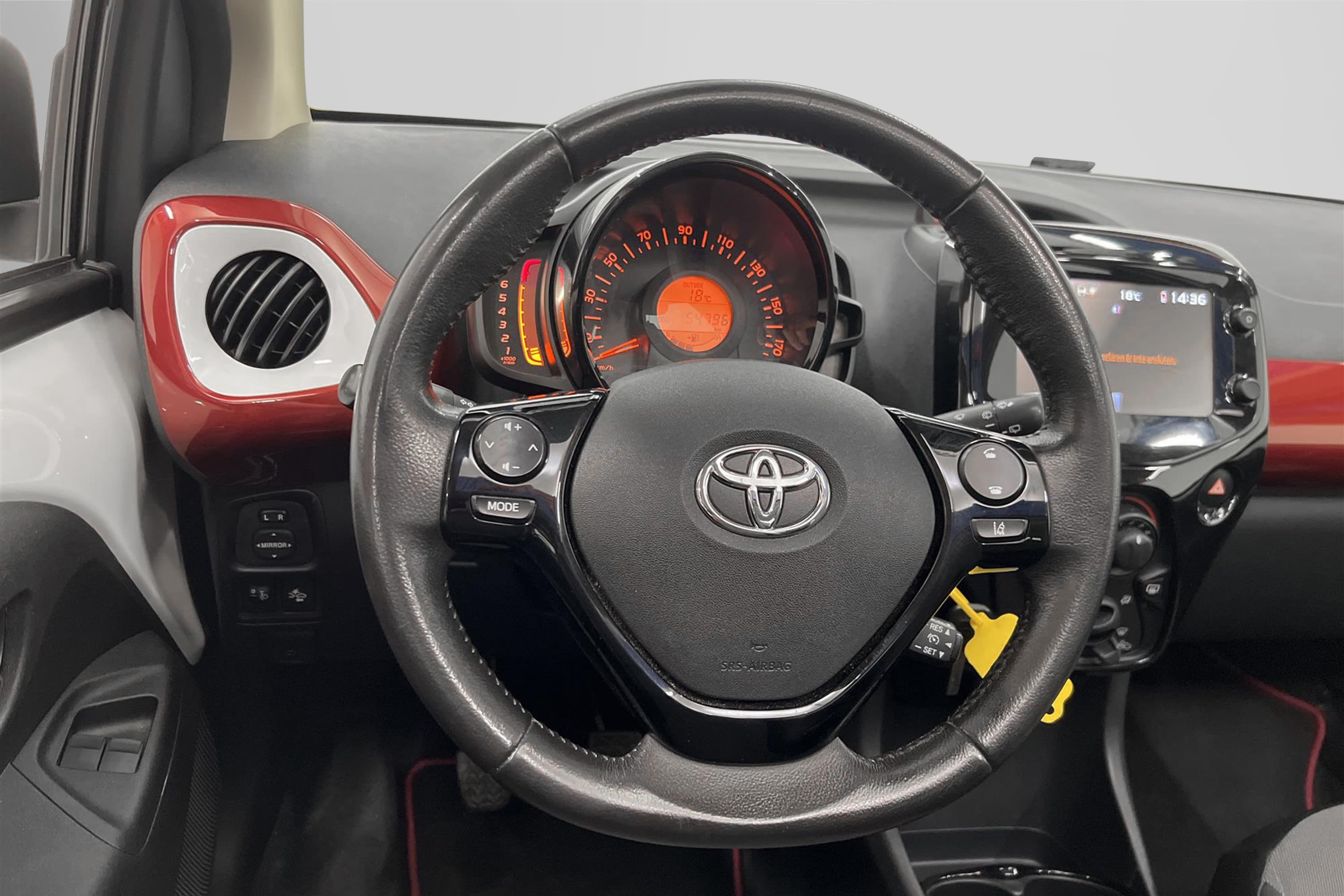 Toyota Aygo 1.0 VVT-i 69hk B-Kam 360kr Skatt 0,41L/mil