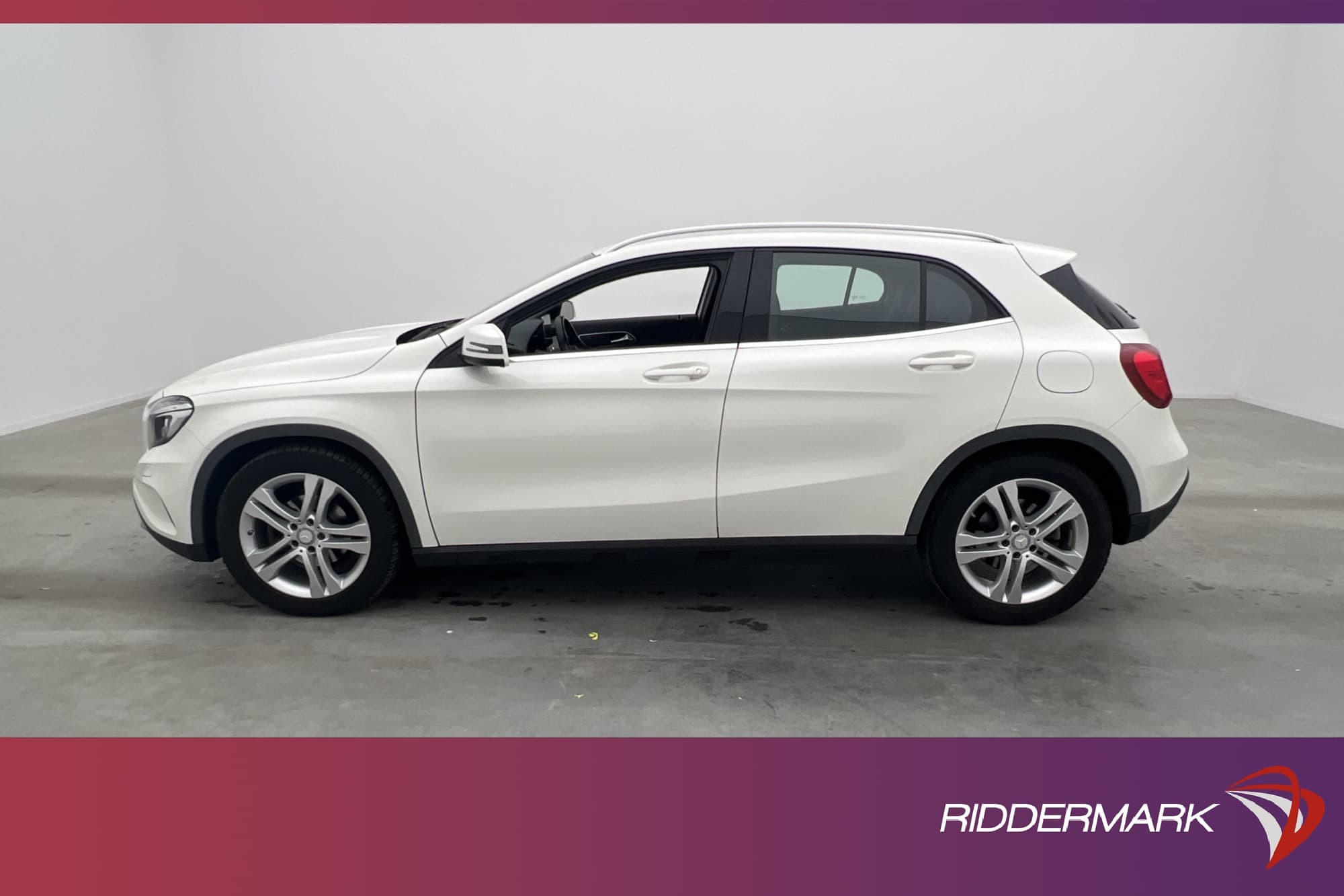 Mercedes-Benz GLA 200 136hk 4M