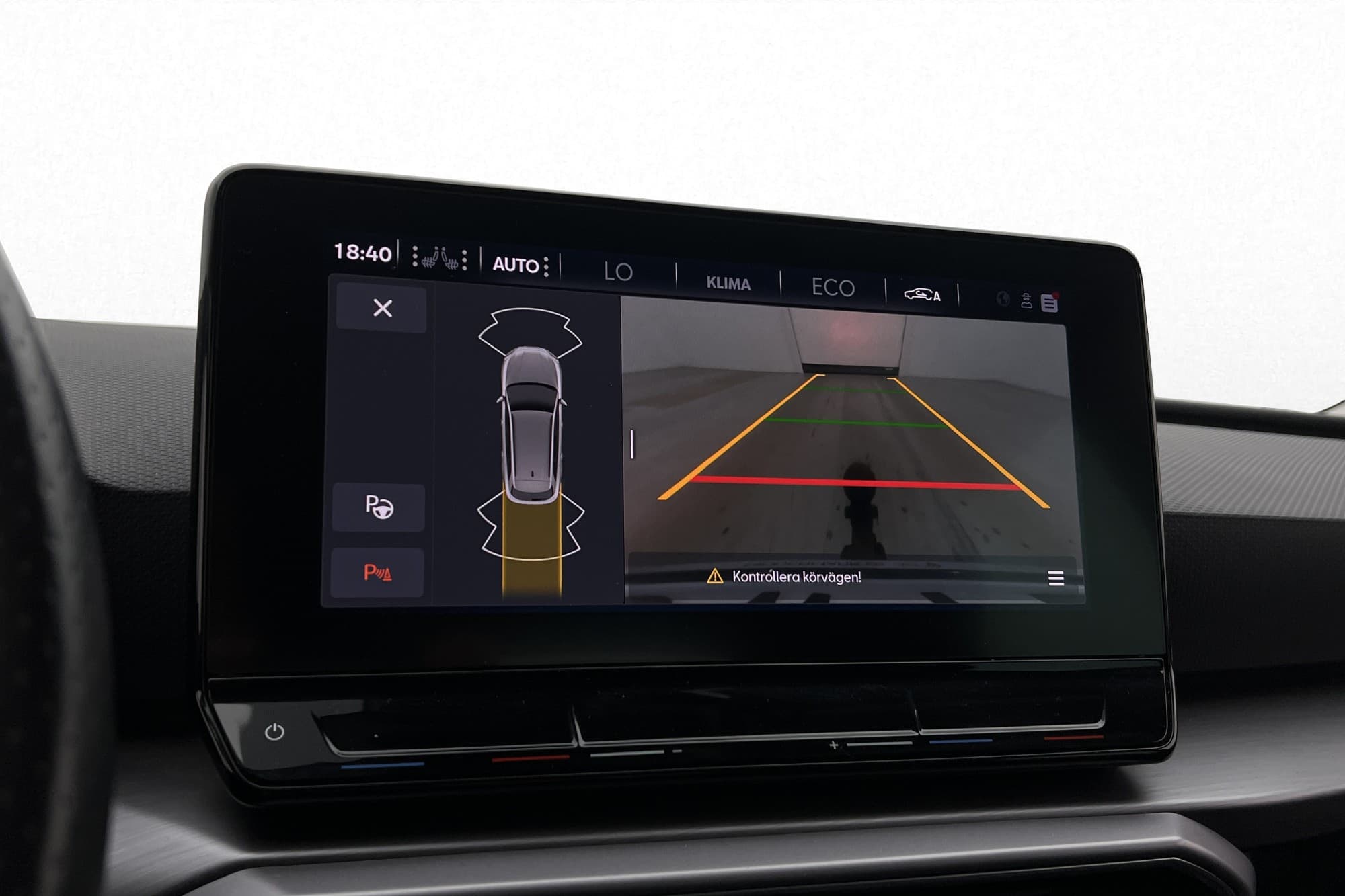 SEAT Leon ST e-Hybrid FR Cockpit Kamera Drag Navi CarPlay