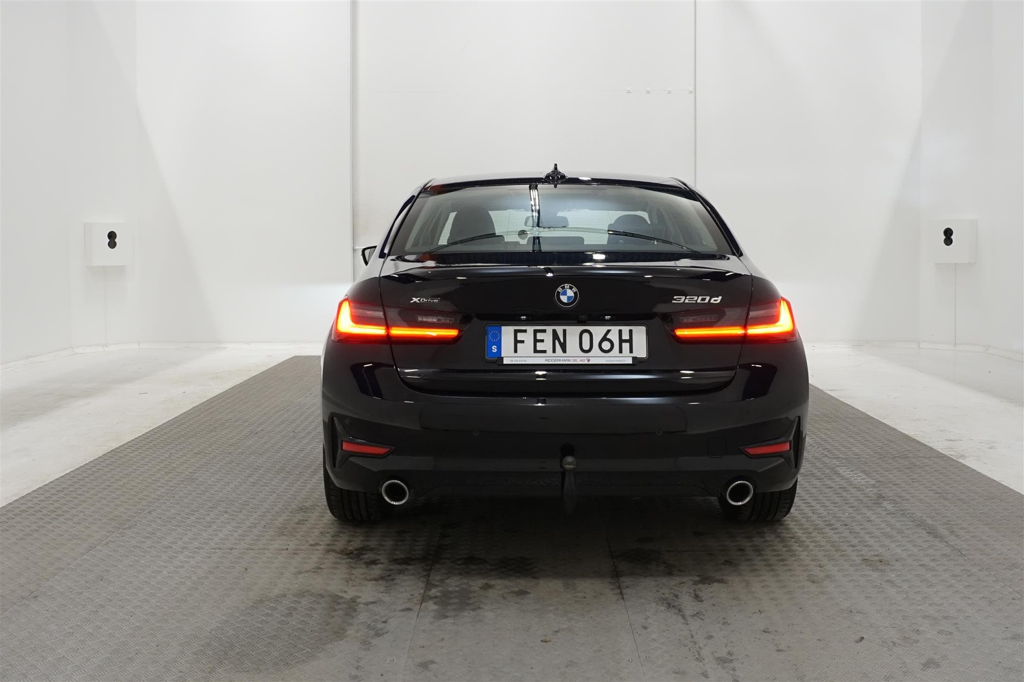 BMW 320d xDrive Sedan 190hk Sport line HiFi 0,45L/mil