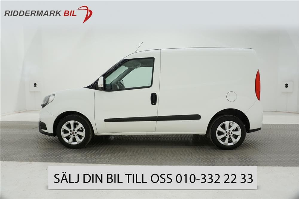 Fiat Doblo 1.3 Multijet 3-sits 90hk Moms 0.5l/mil