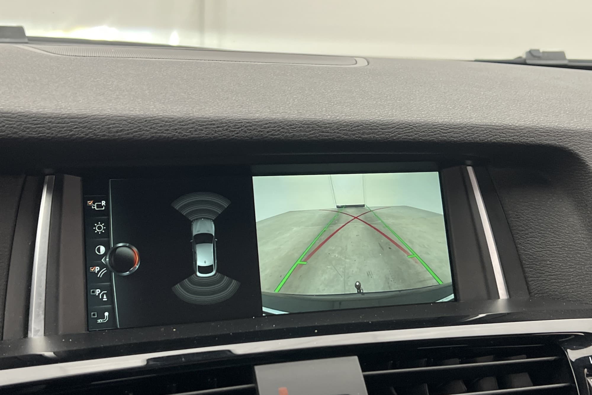 BMW X4 xDrive20d M Sport Värmare HiFi Kamera Navi Drag