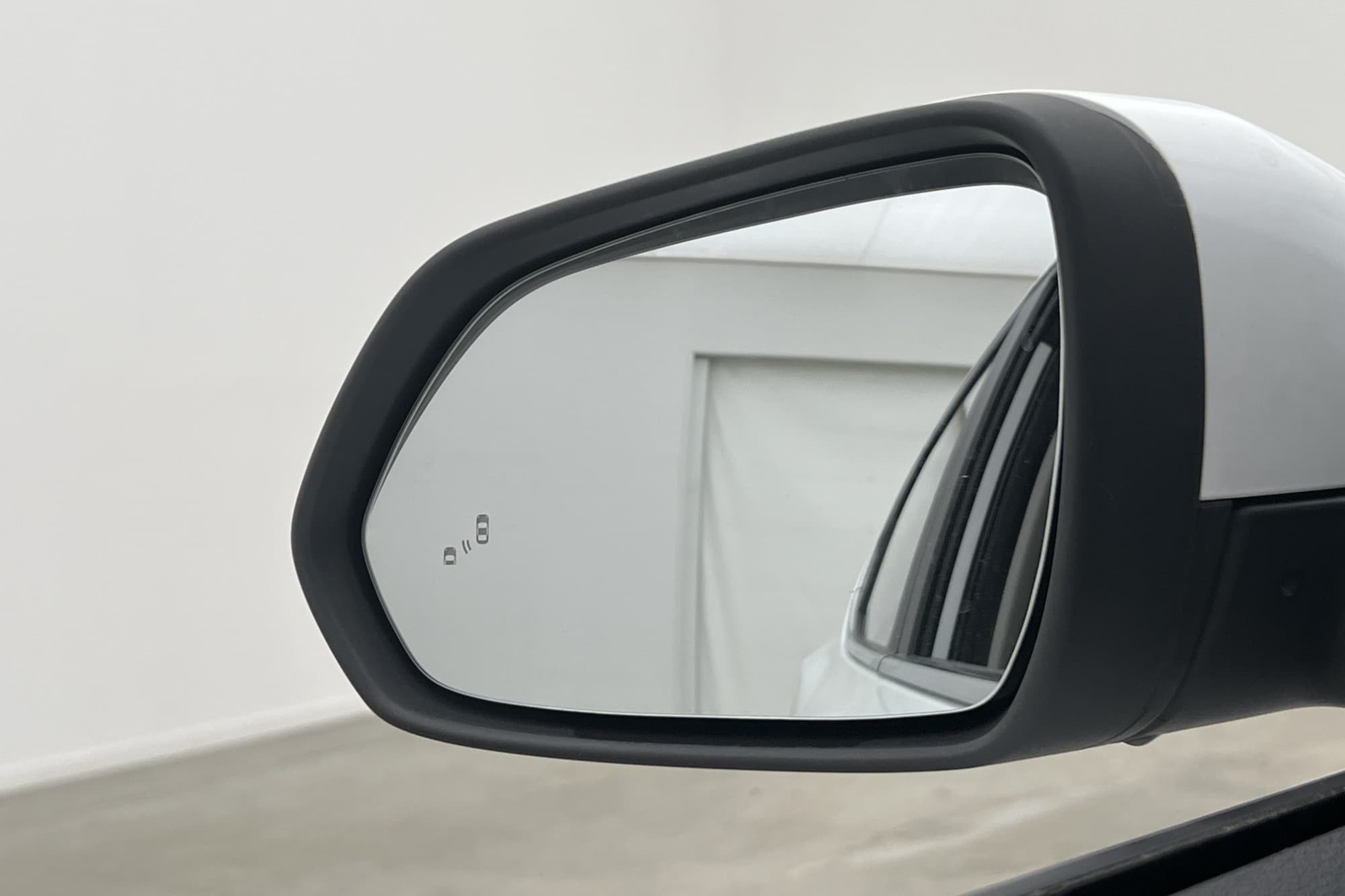 MG ZS EV 45Kwh 143hk Luxury Pano 360° Skinn CarPlay Navi
