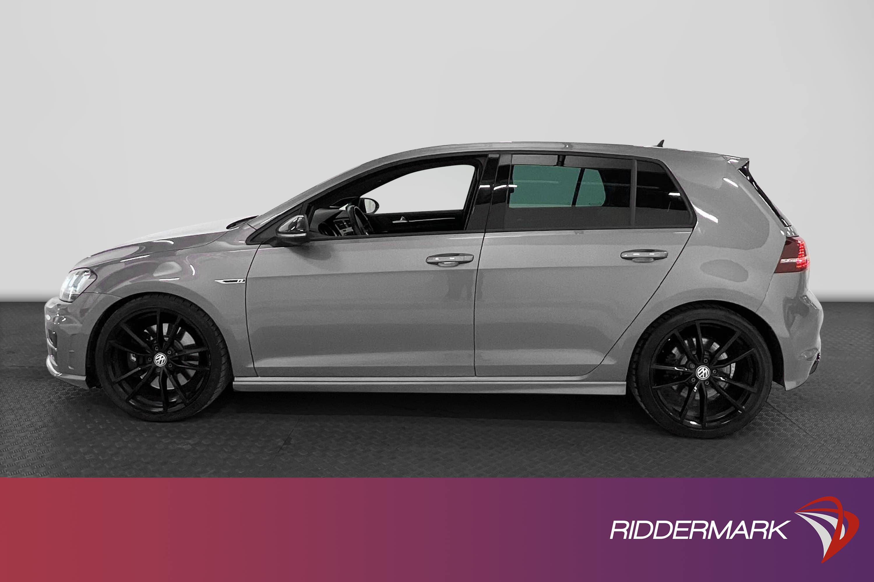 Volkswagen Golf R 4M 2.0 300hk 1 Brukare