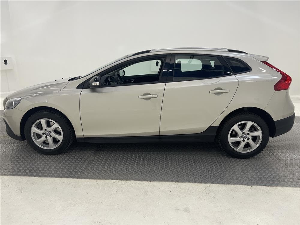 Volvo V40 Cross Country D2 120hk