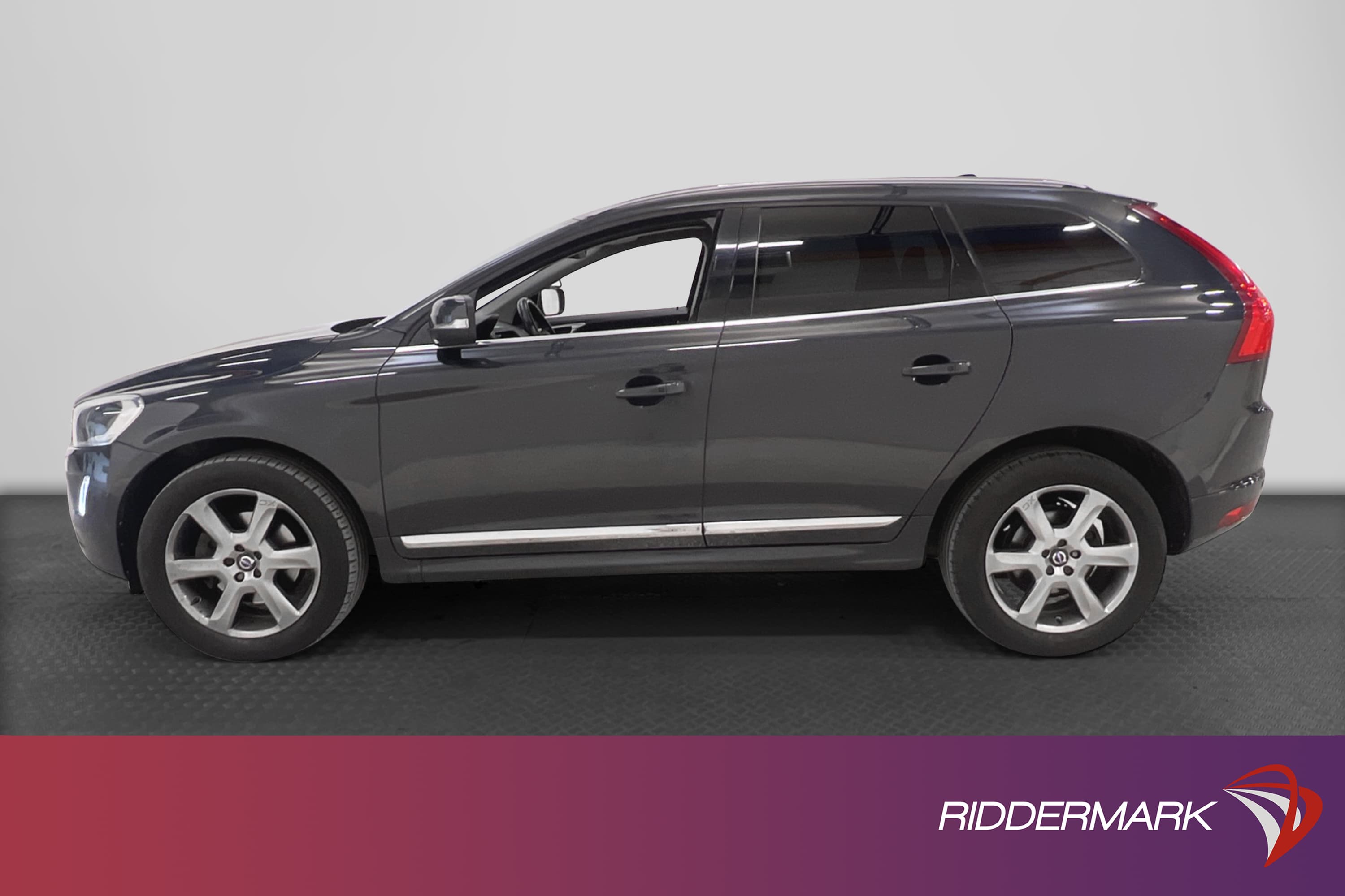 Volvo XC60 D5 215hk AWD Summum