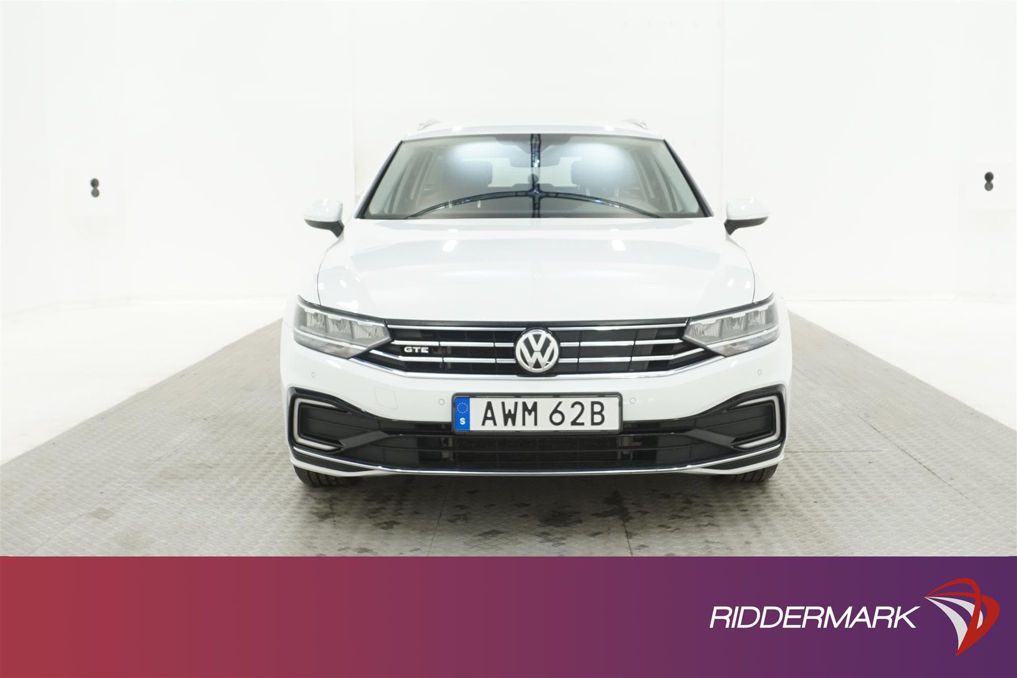 Volkswagen Passat GTE 218hk