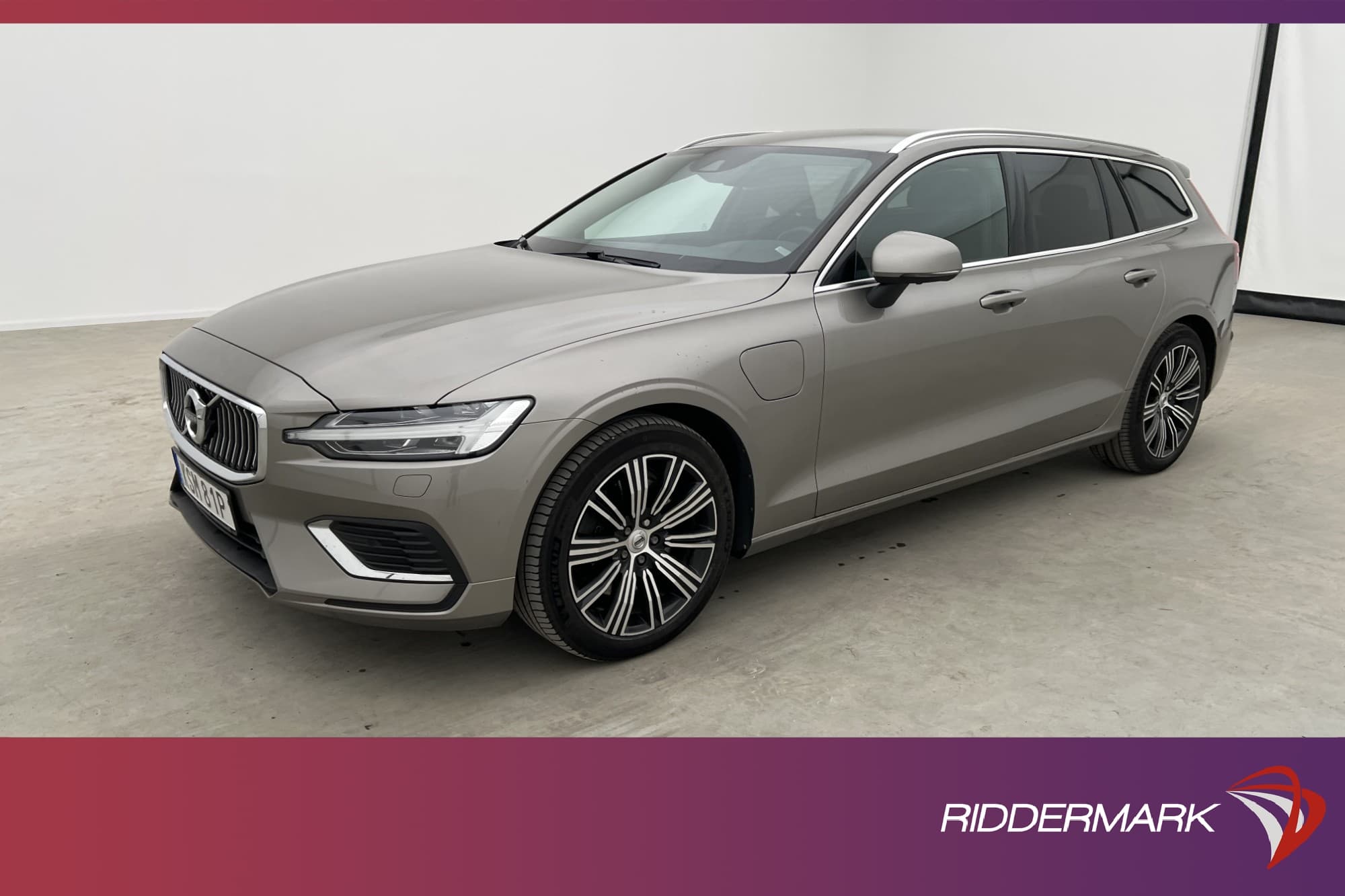 Volvo V60 Recharge T6 AWD