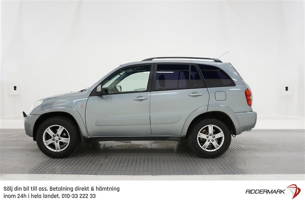Toyota RAV4 2.0 4x4 150hk Ny Serv Ny Bes