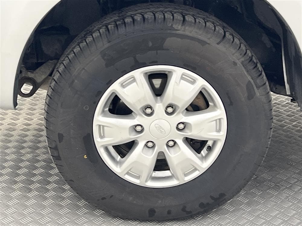 Ford Ranger SuperCab 2.2 TDCi 4WD Dragkrok Kåpa Full Moms interiör