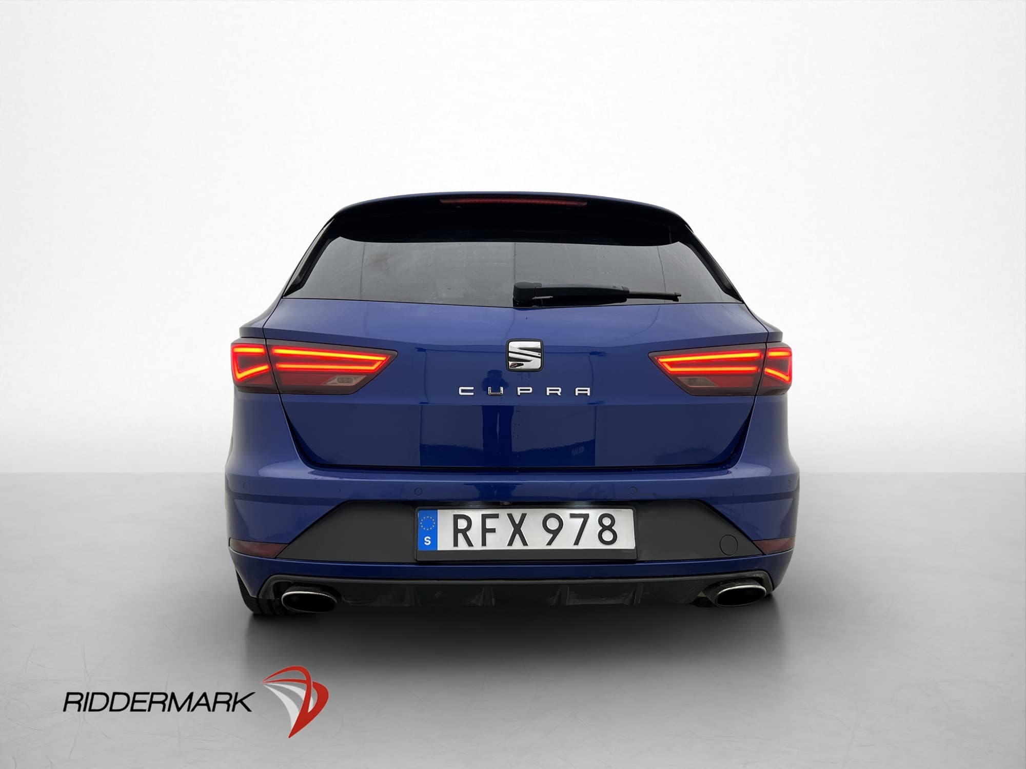 SEAT Leon Cupra ST 4D 300hk Kamera Navi CarPlay Adapt-fart