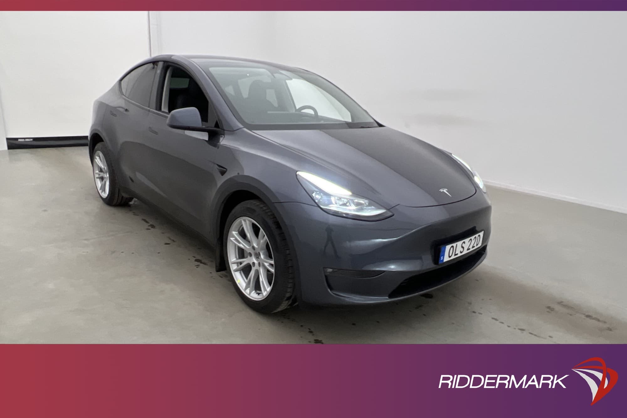 Tesla Model Y Long Range AWD