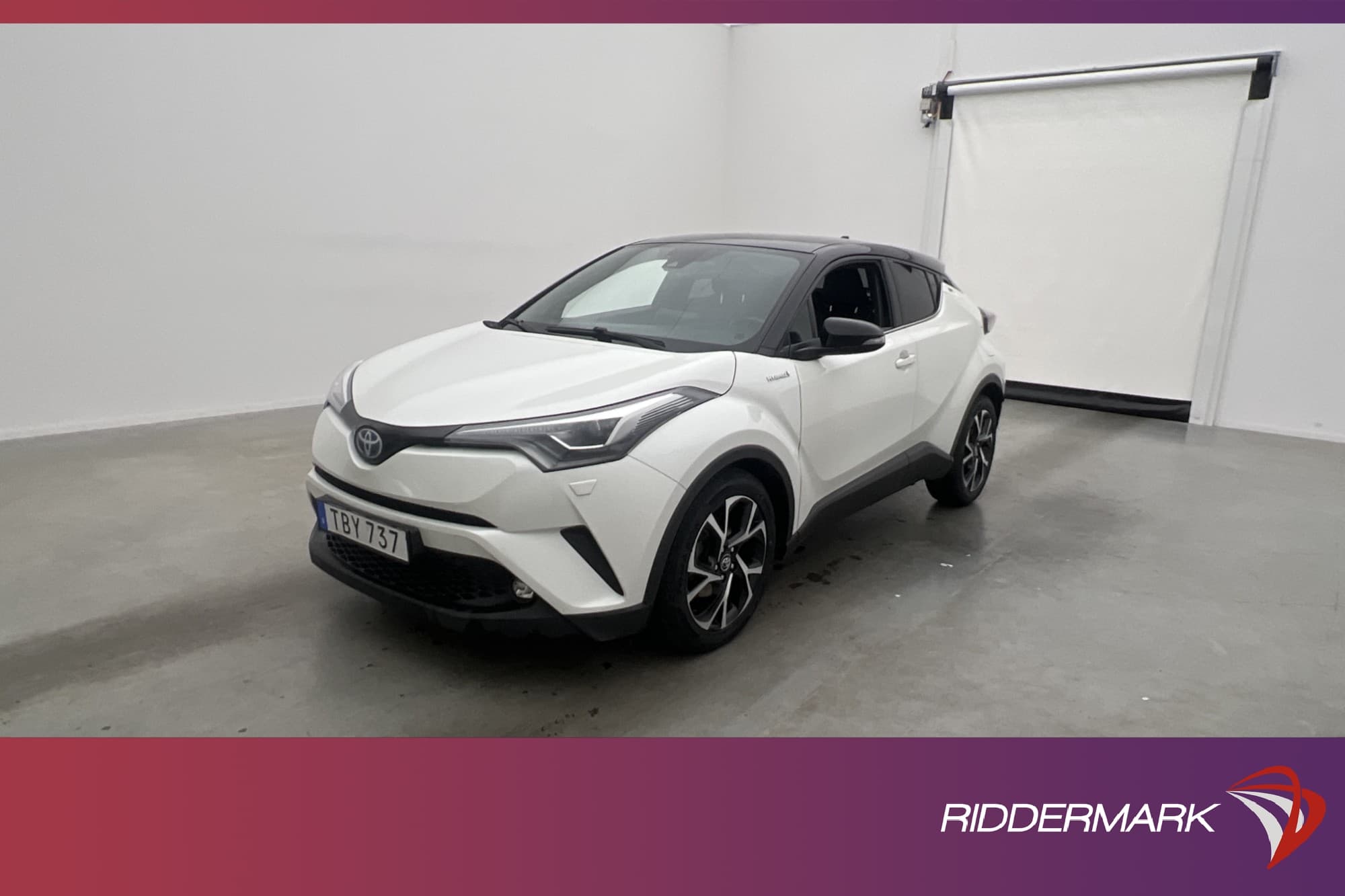 Toyota C-HR Hybrid 122hk